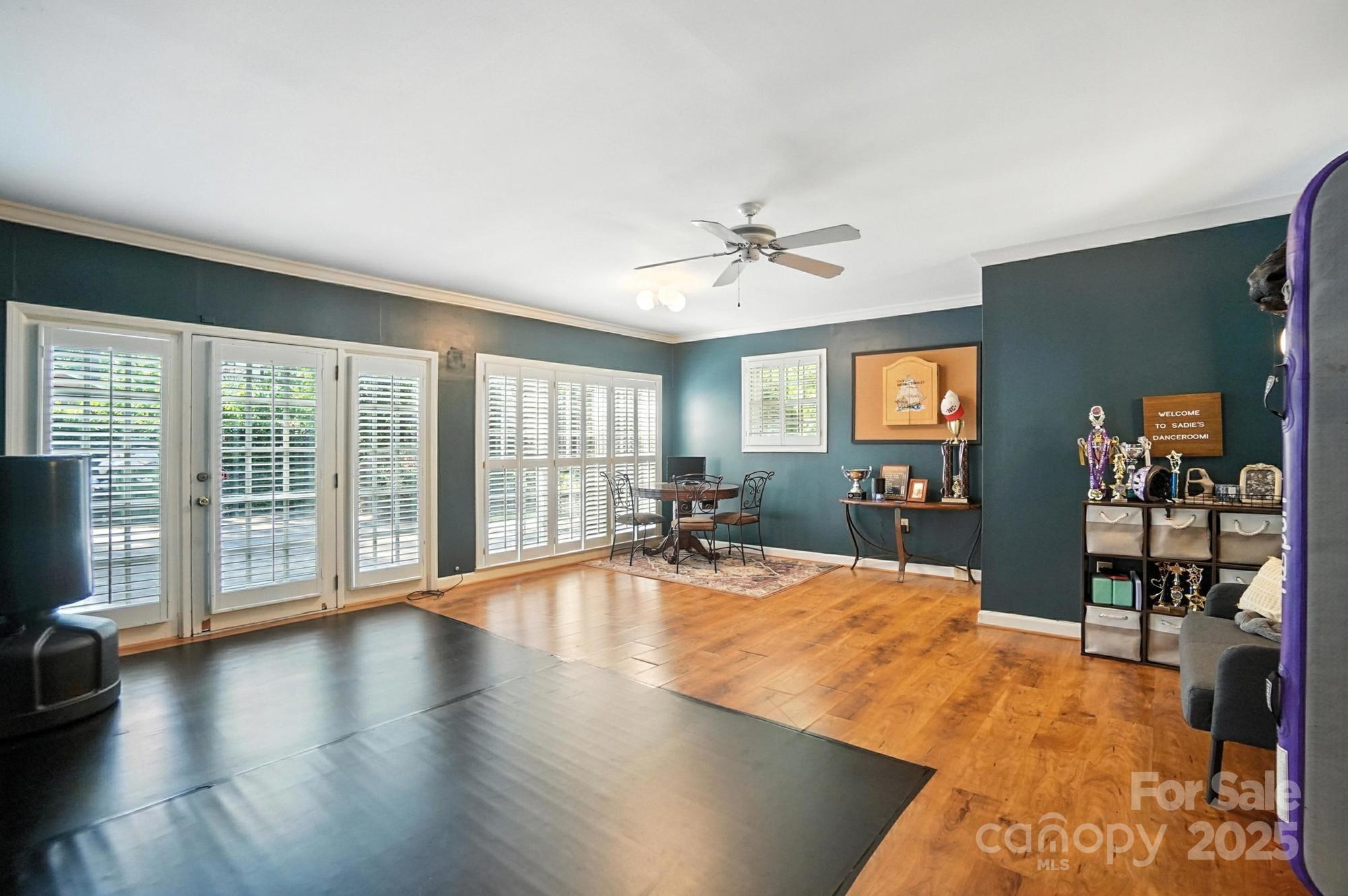 307 Dogwood Drive Property Photo 20