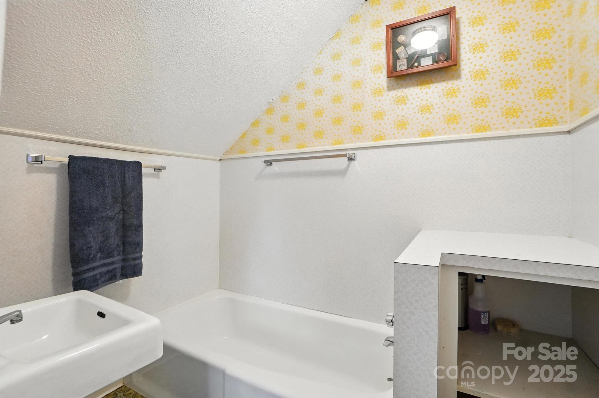 307 Dogwood Drive Property Photo 42