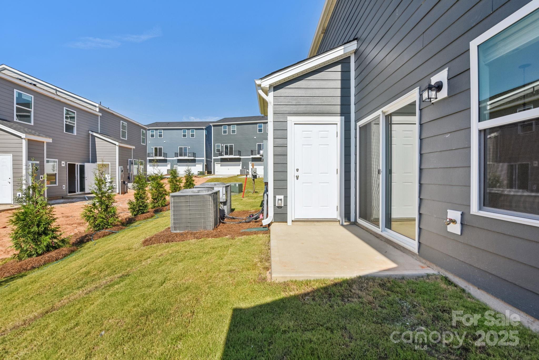214 Tiger Lily Drive Property Photo 17