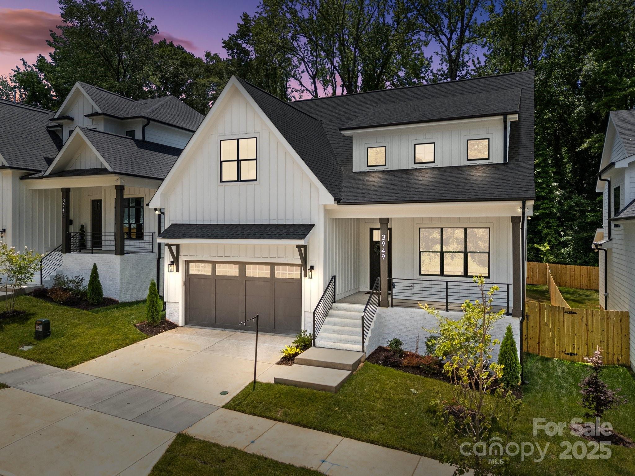 3949 Plainview Road Property Photo 2