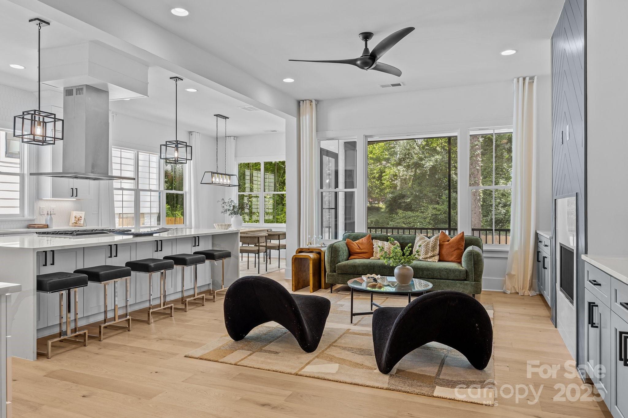 3949 Plainview Road Property Photo 21