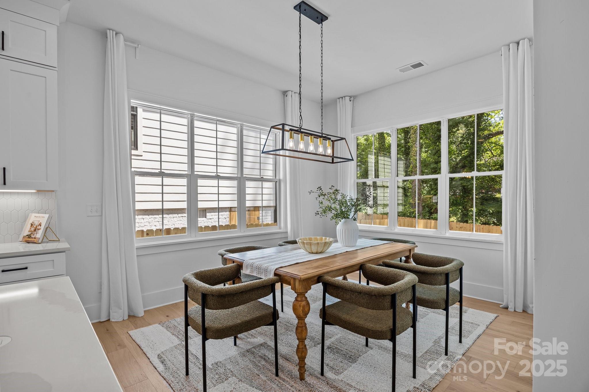 3949 Plainview Road Property Photo 31