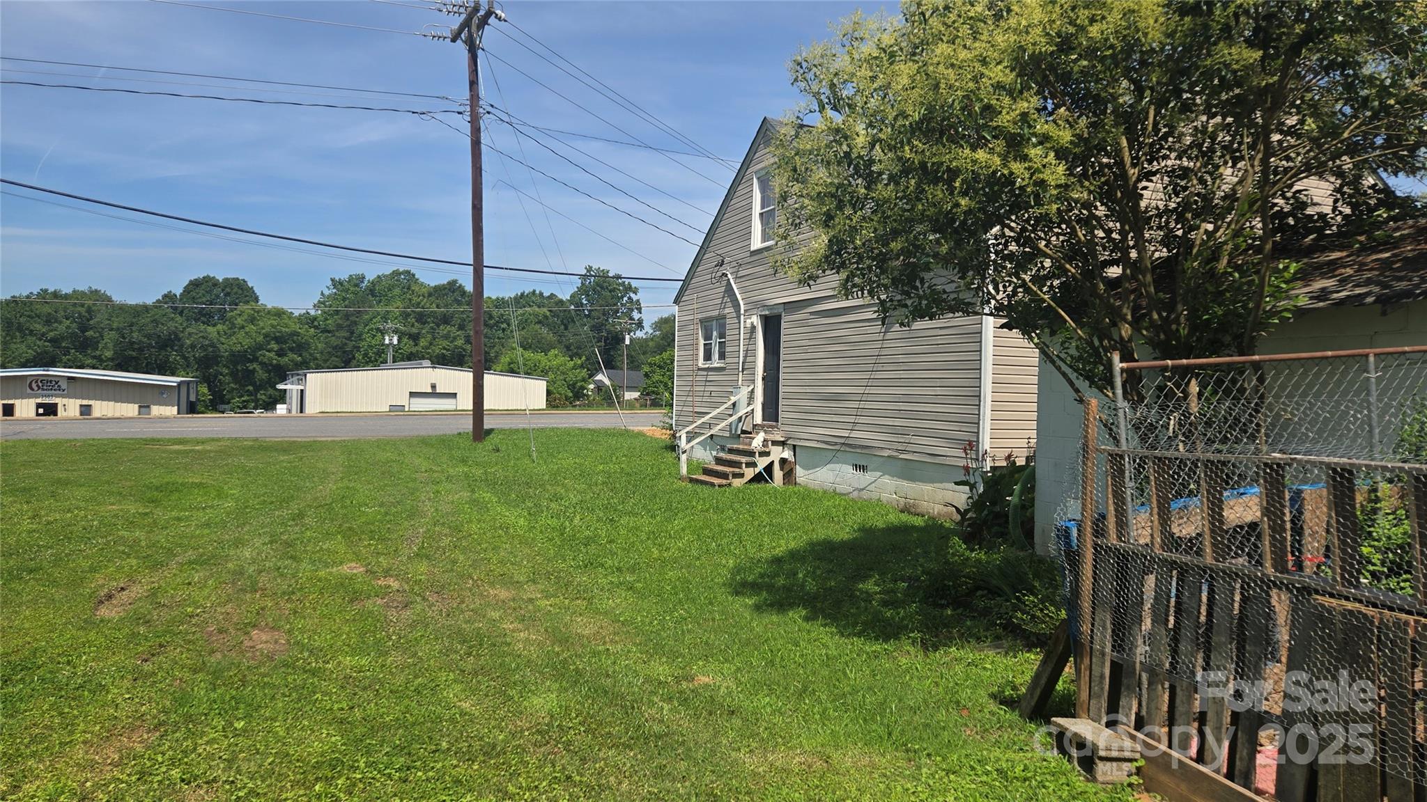 3418 York Highway Property Photo 3