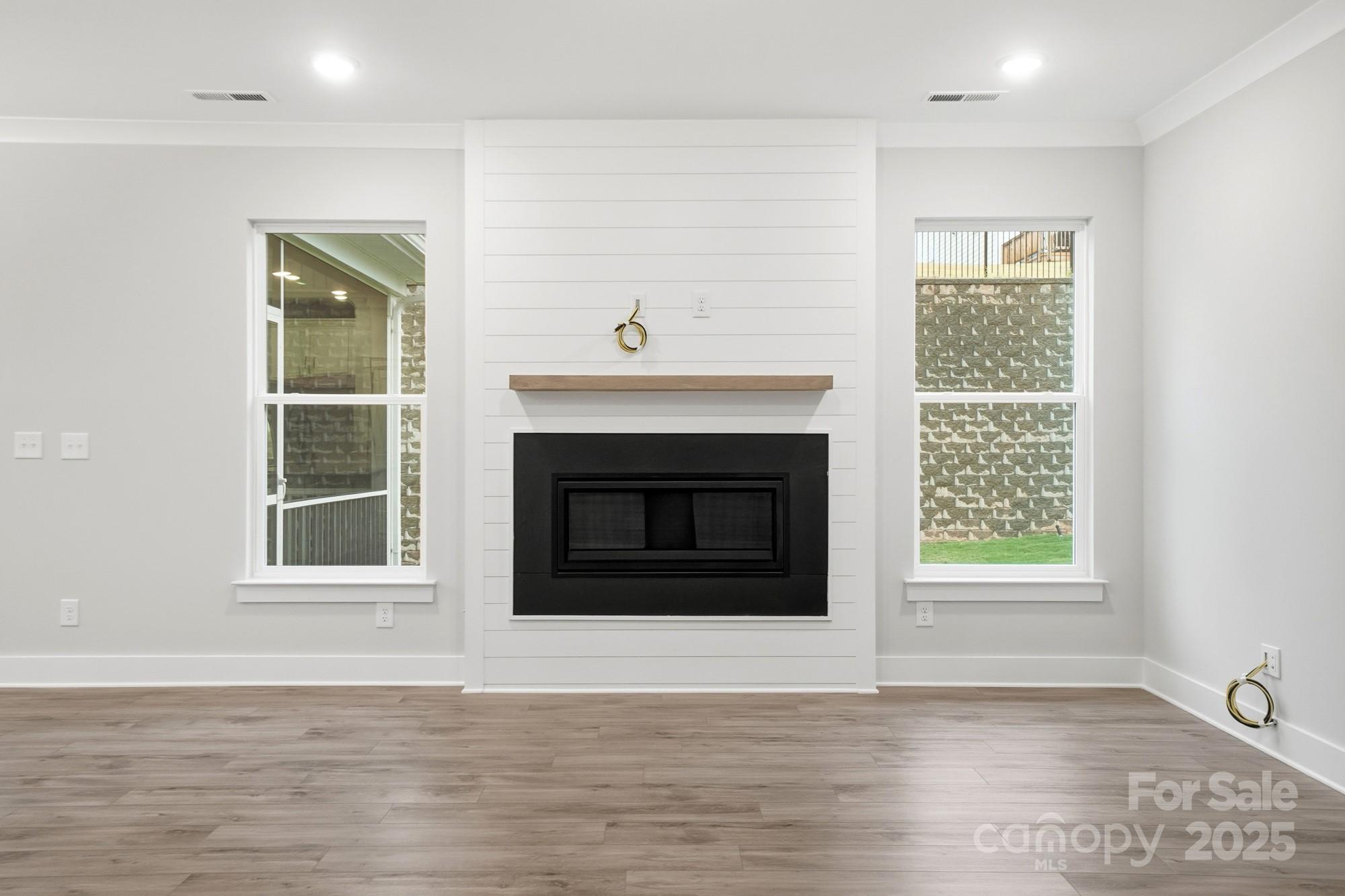 111 Longwood Road 59 Property Photo 16