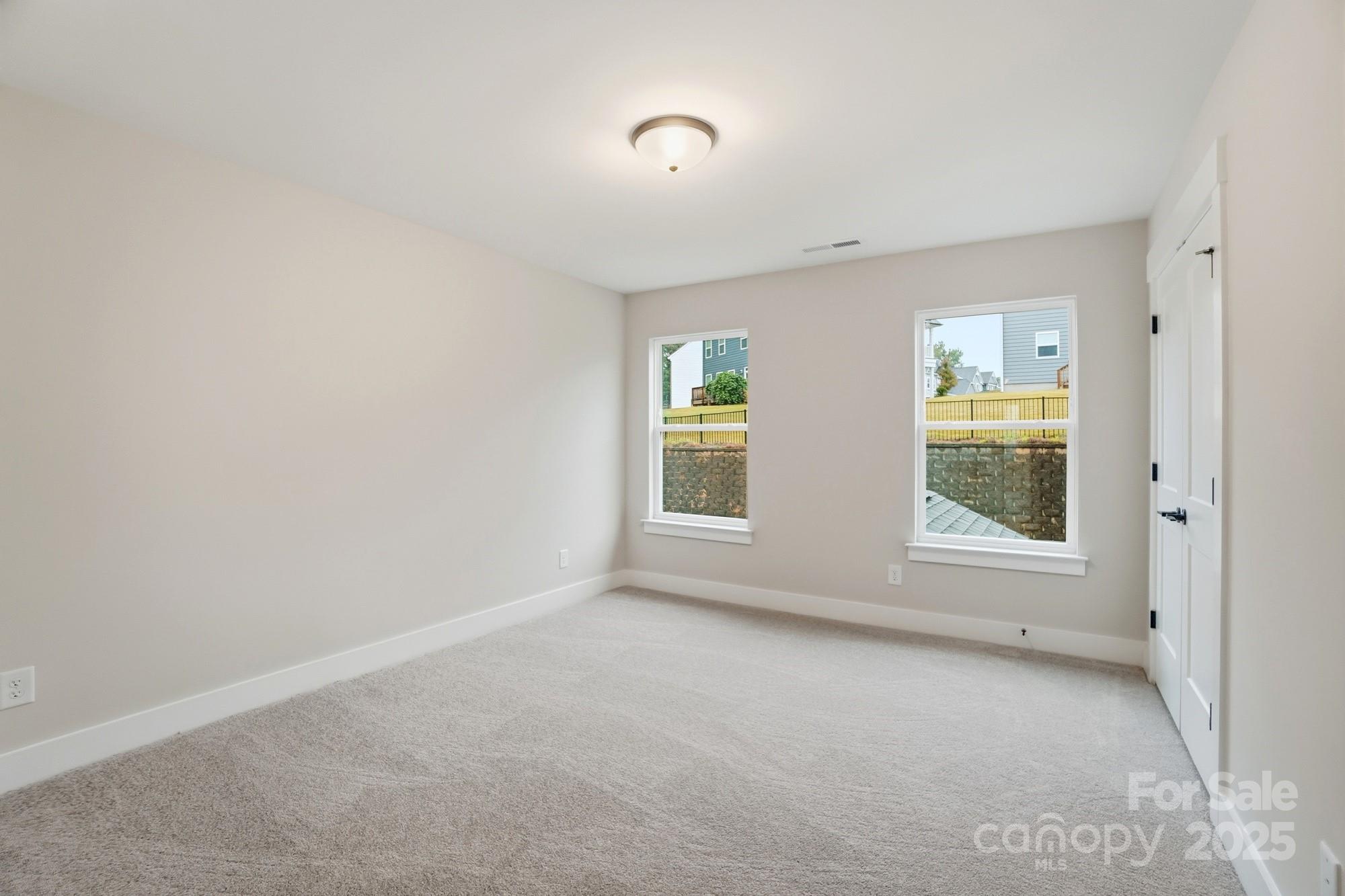 111 Longwood Road 59 Property Photo 33