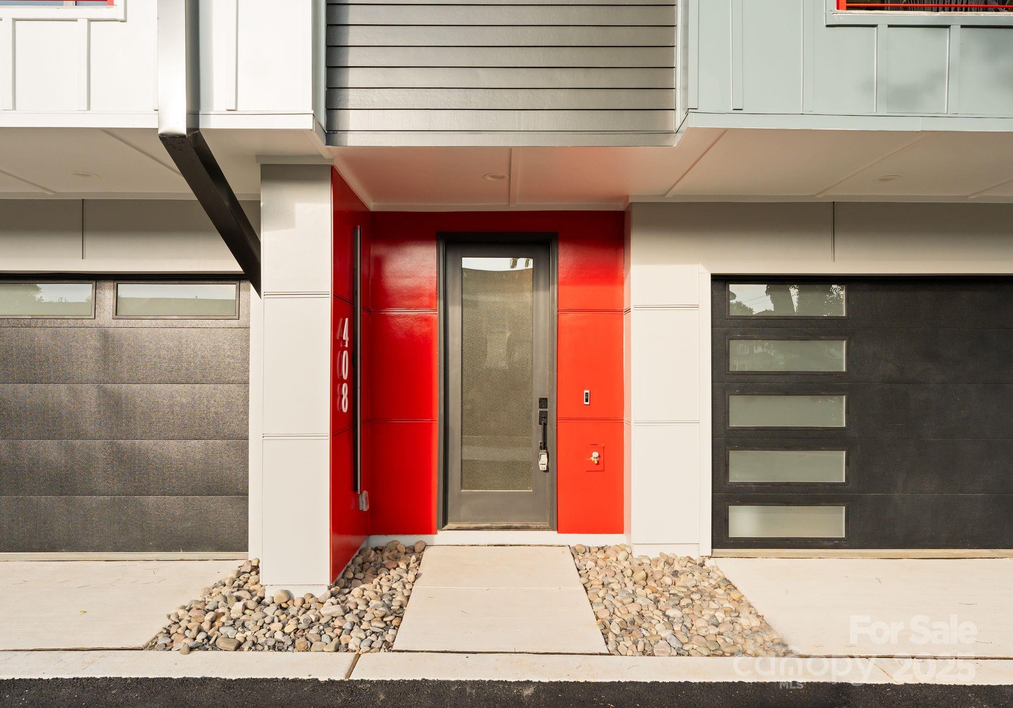 412 State Street Property Photo 32