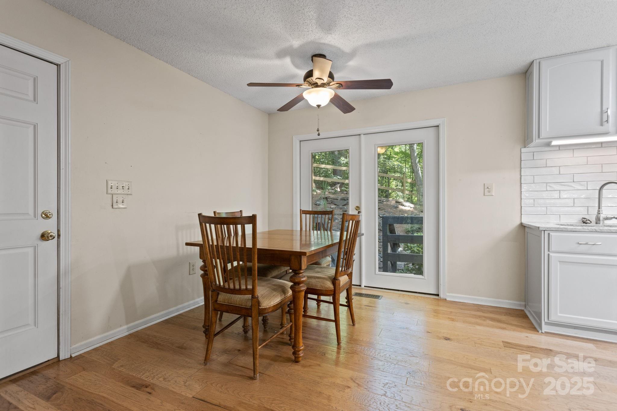 56 Cardinal Circle Property Photo 10