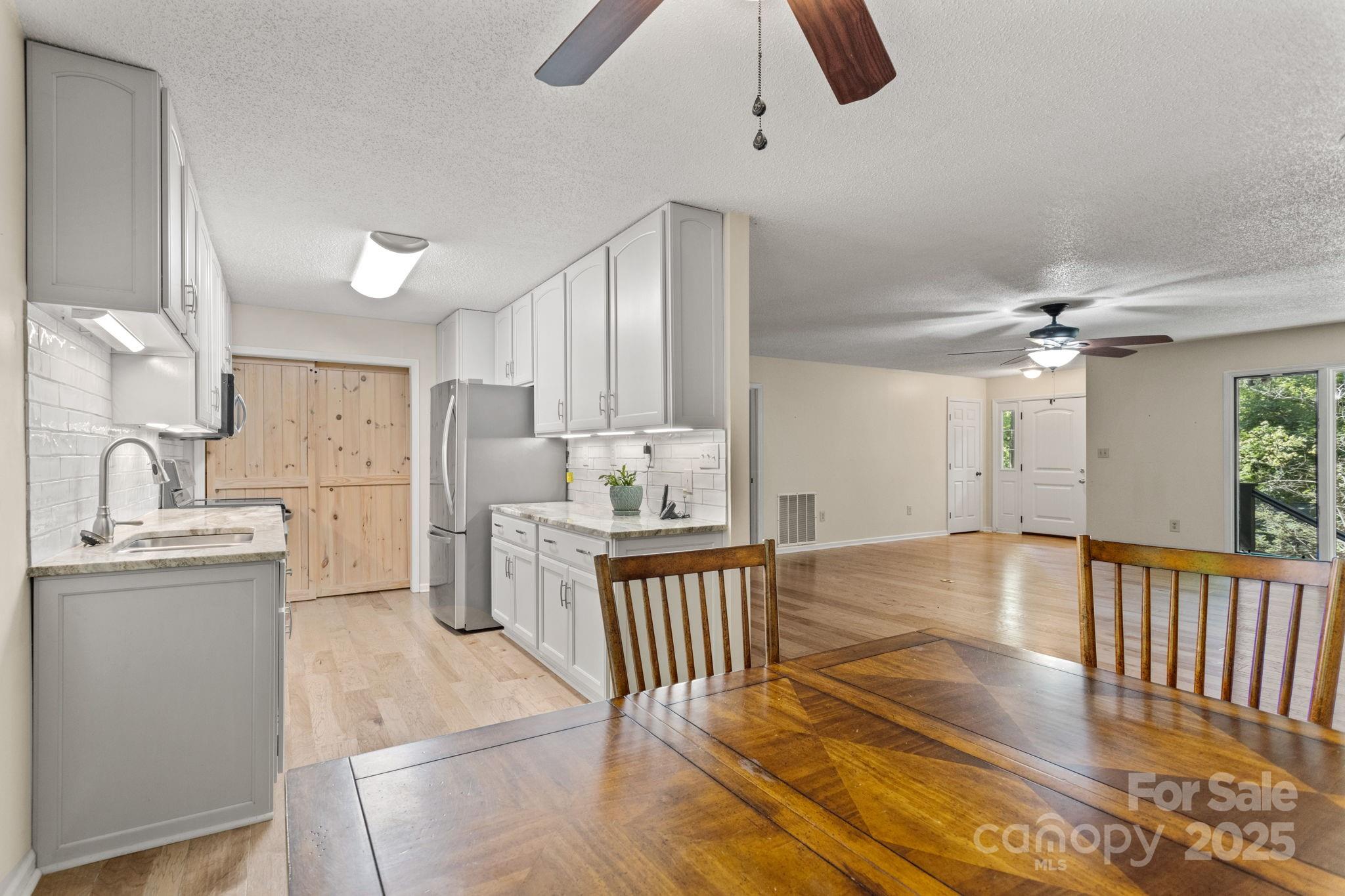 56 Cardinal Circle Property Photo 11