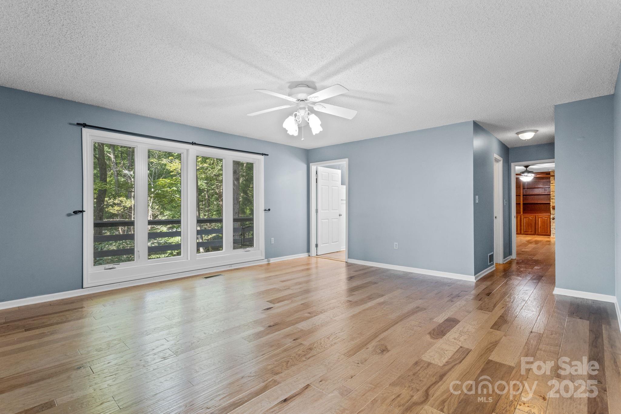 56 Cardinal Circle Property Photo 16