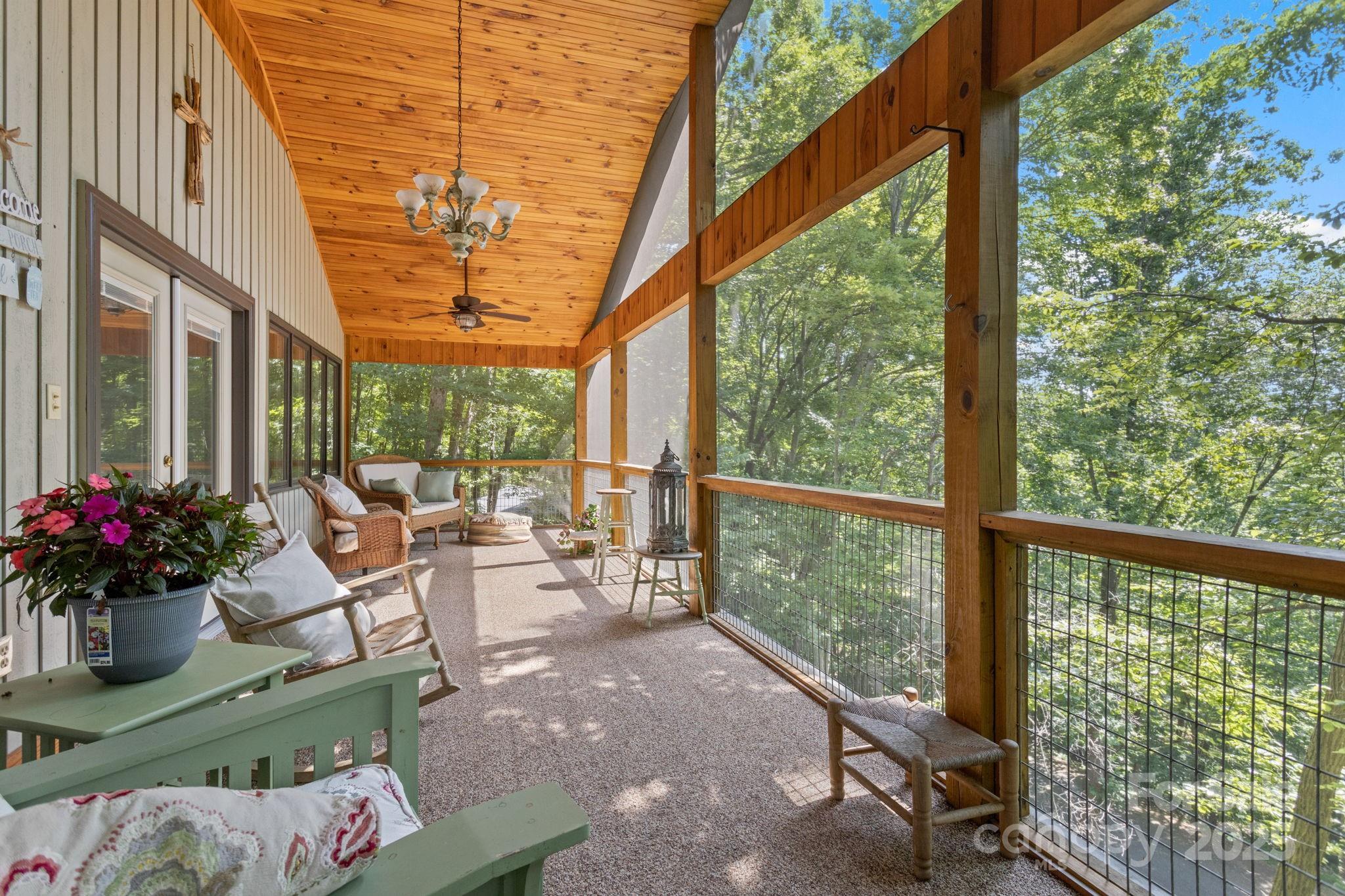 56 Cardinal Circle Property Photo 26