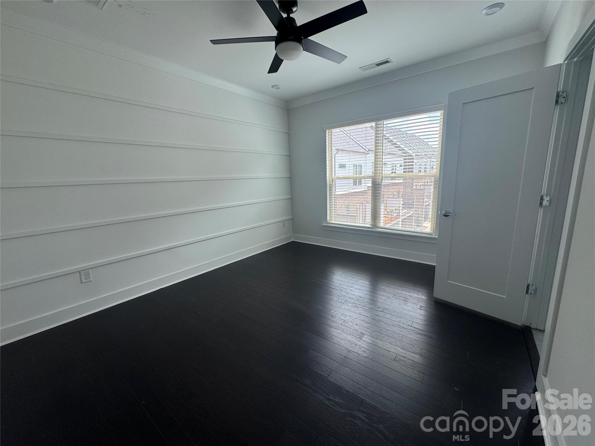 12115 Brooklyn Avenue Property Photo 14
