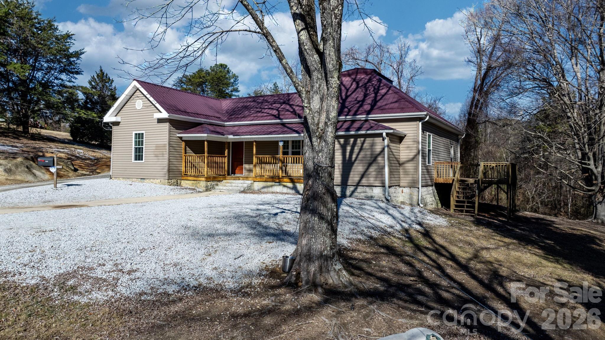 845 Linville Road Property Photo 1