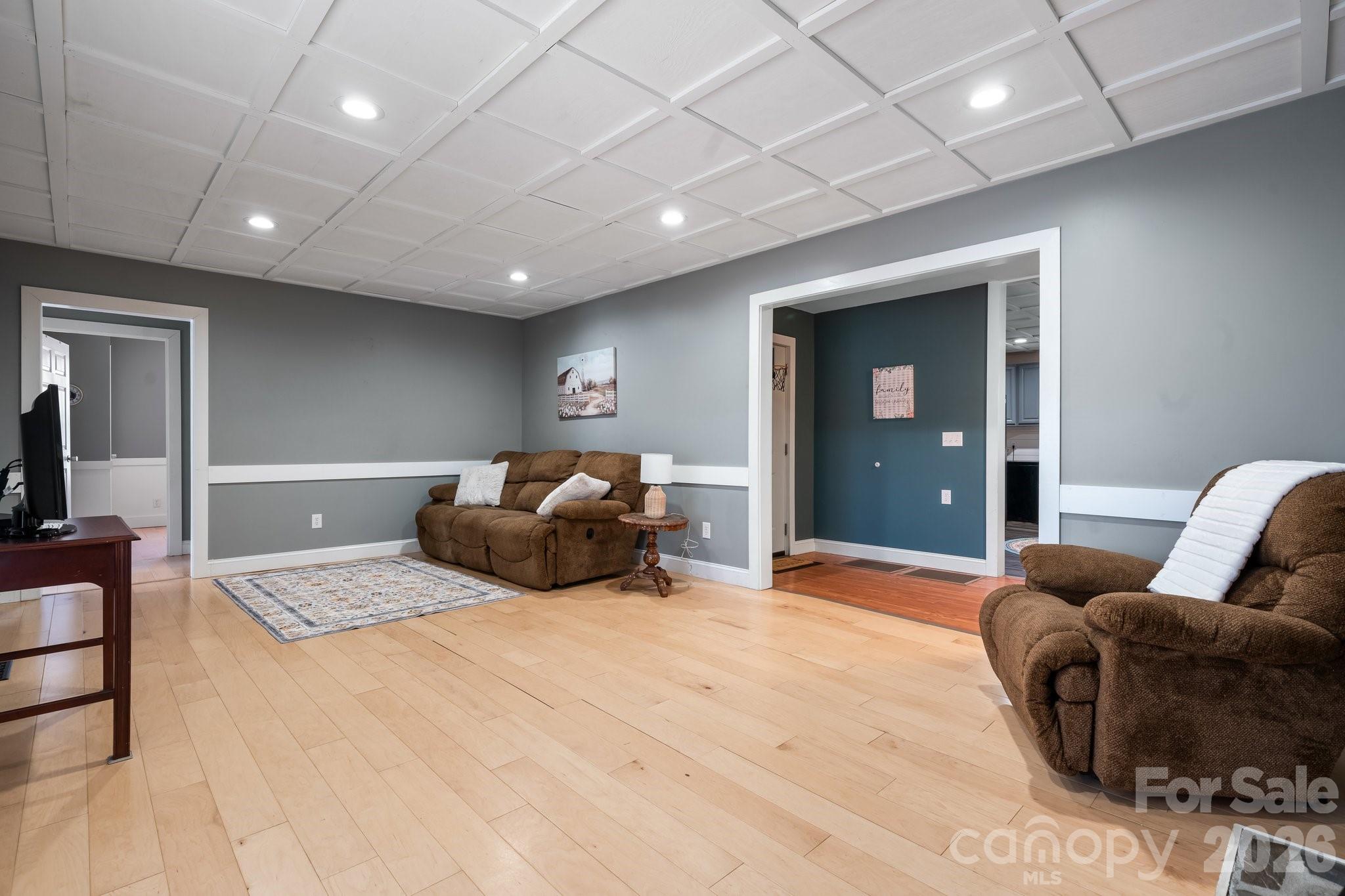 845 Linville Road Property Photo 5