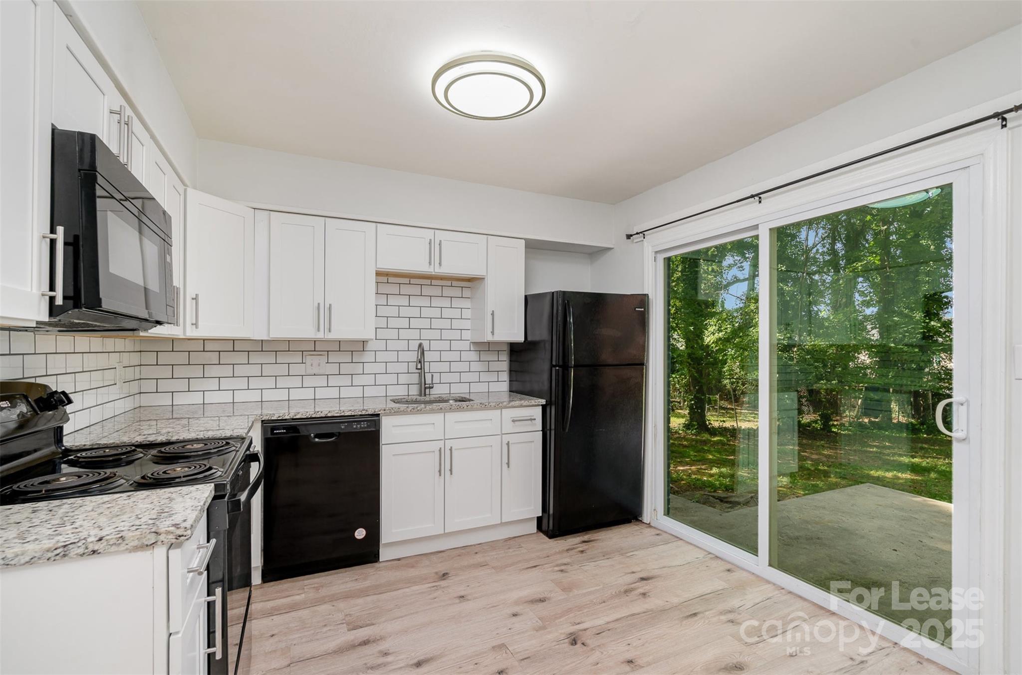 602 Camrose Drive Property Photo 6