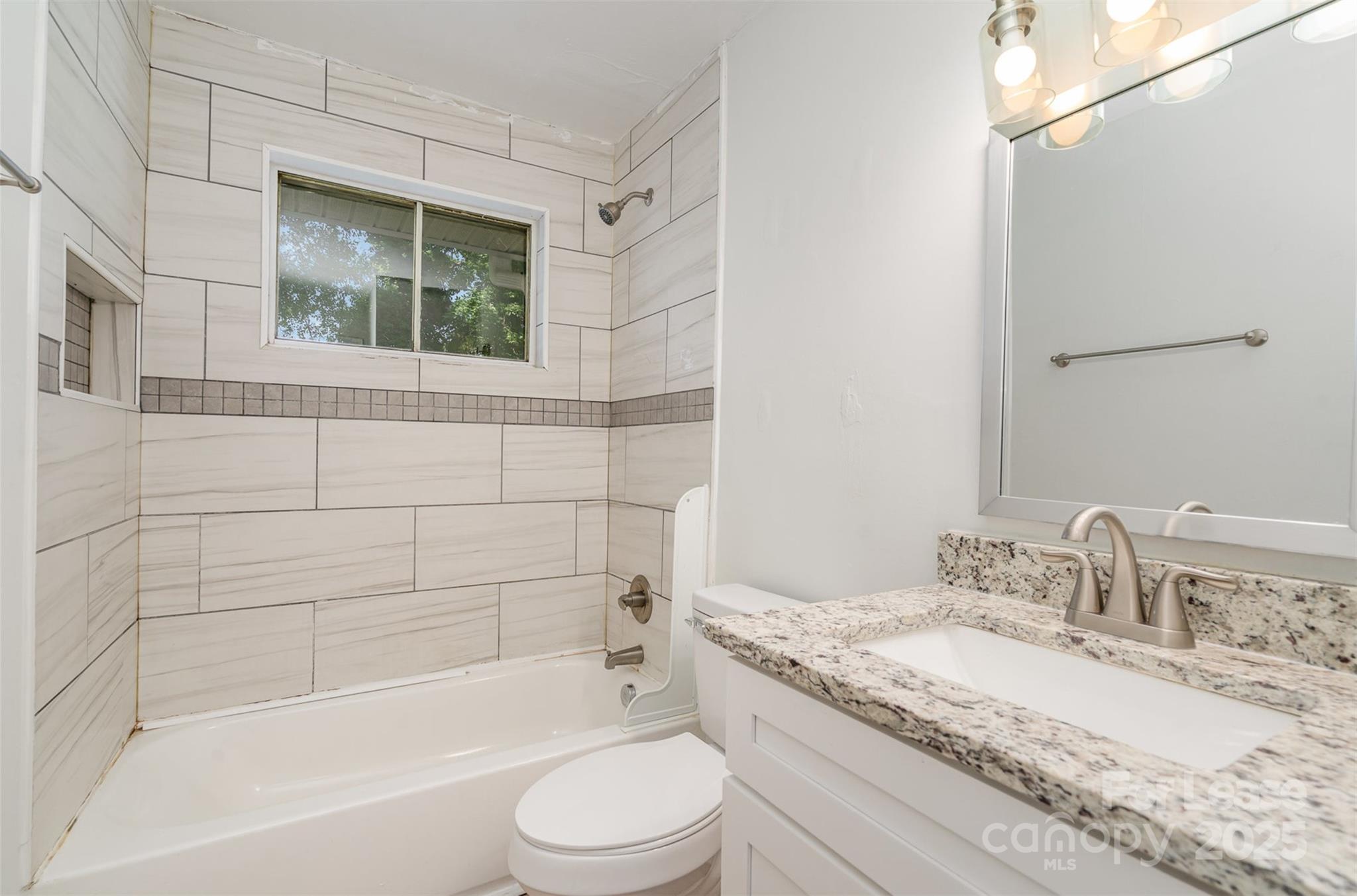 602 Camrose Drive Property Photo 12