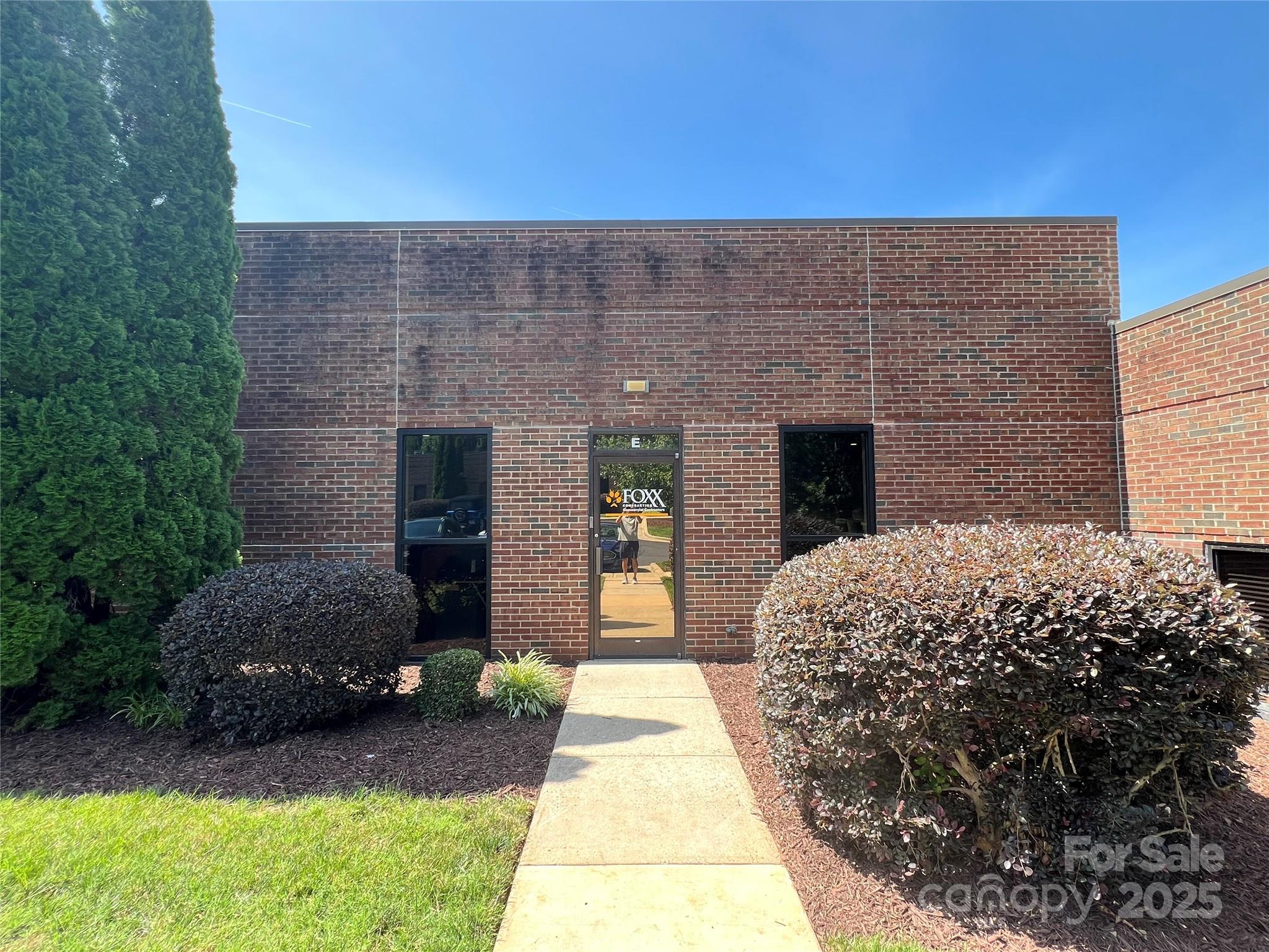 4455 Morris Park Drive E Property Photo 17