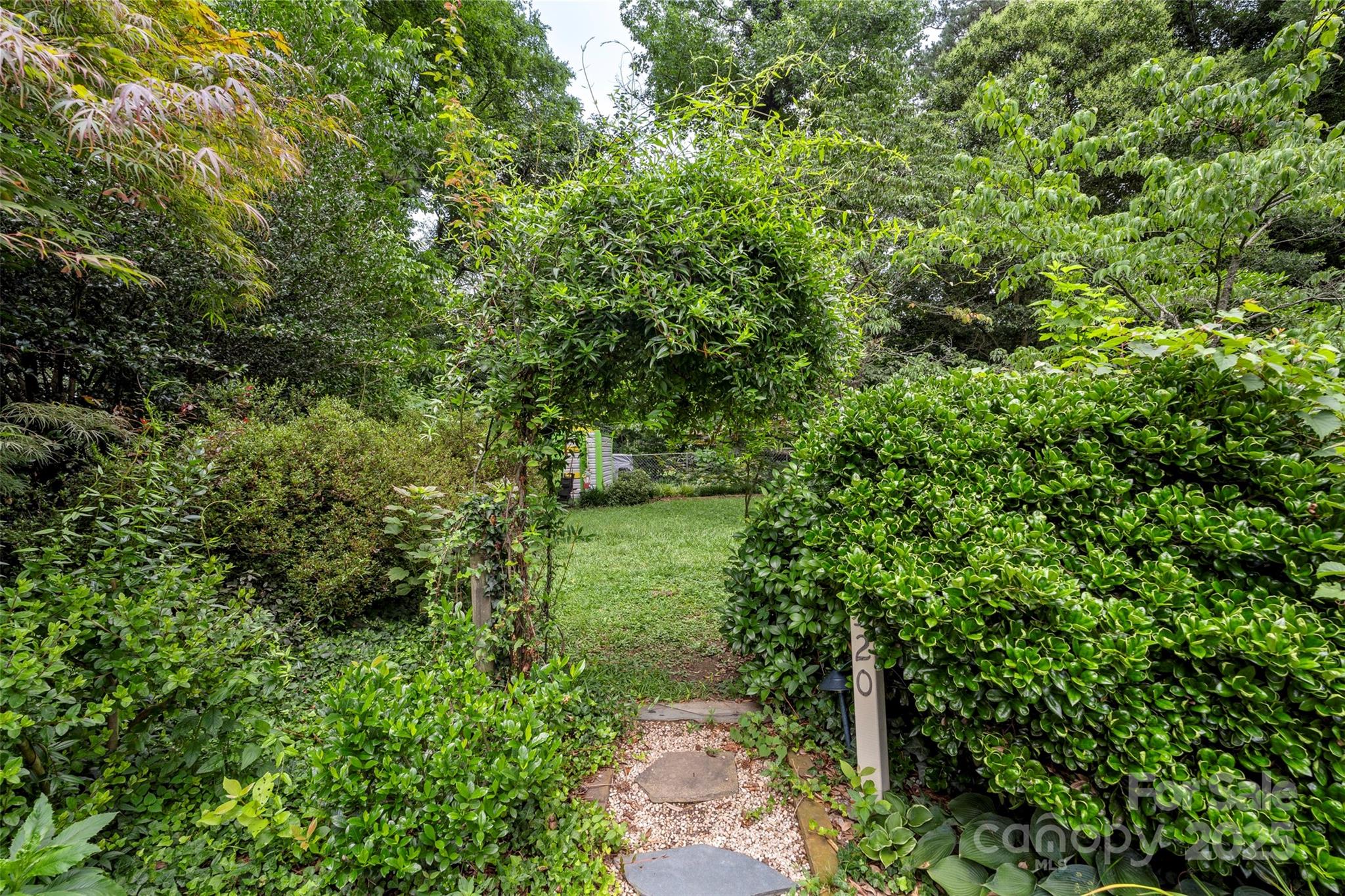 320 Ackert Avenue Property Photo 42
