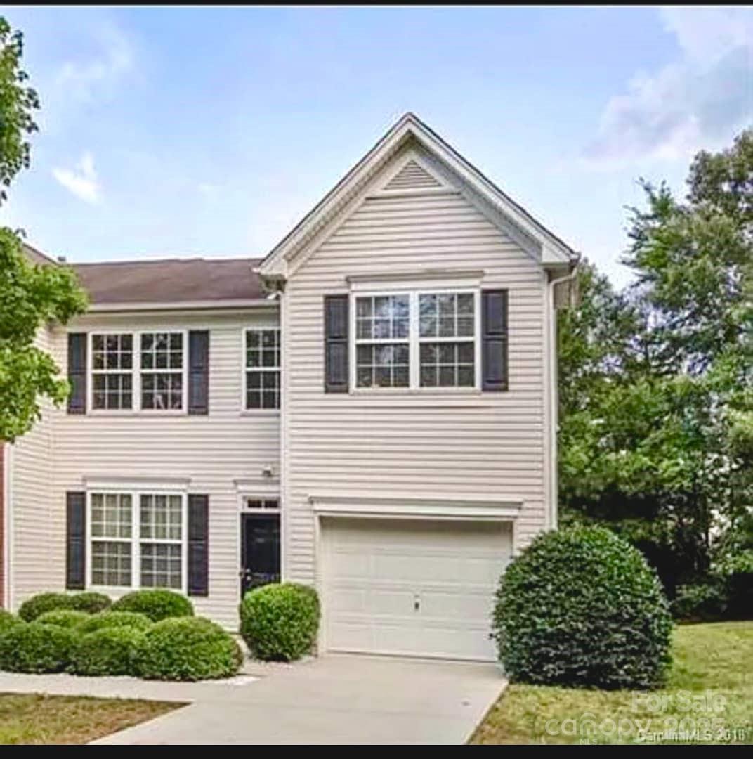 2150 Winthrop Chase Drive Property Photo 1