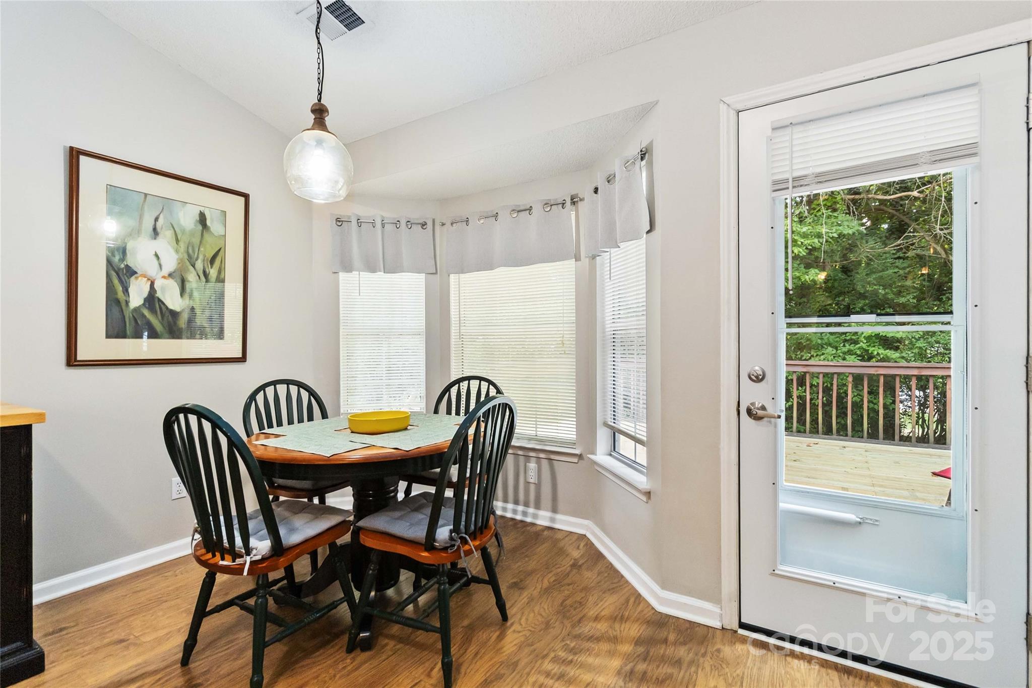 3004 Walsingham Court Property Photo 18