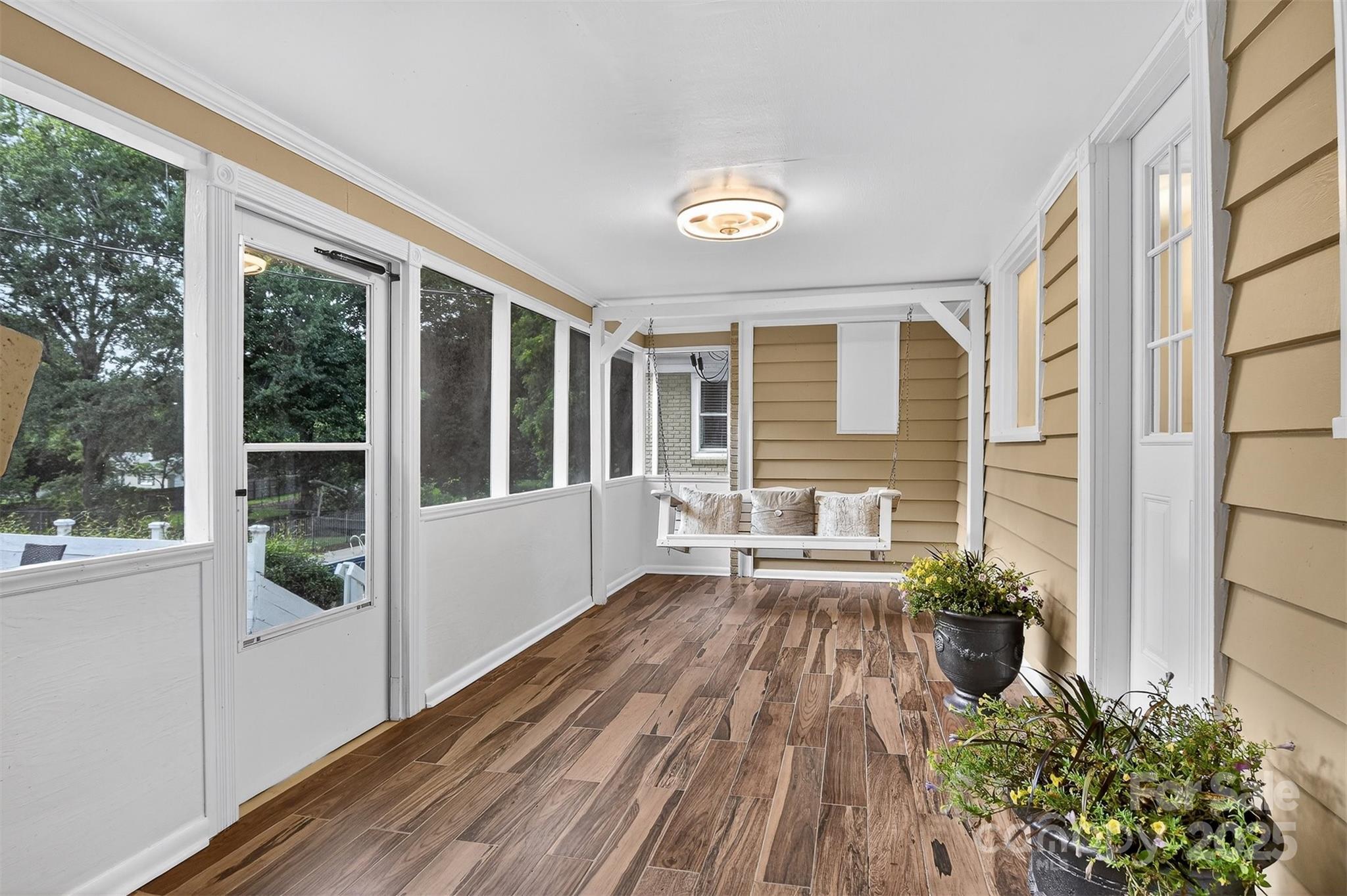 3127 N Center Street Property Photo 18