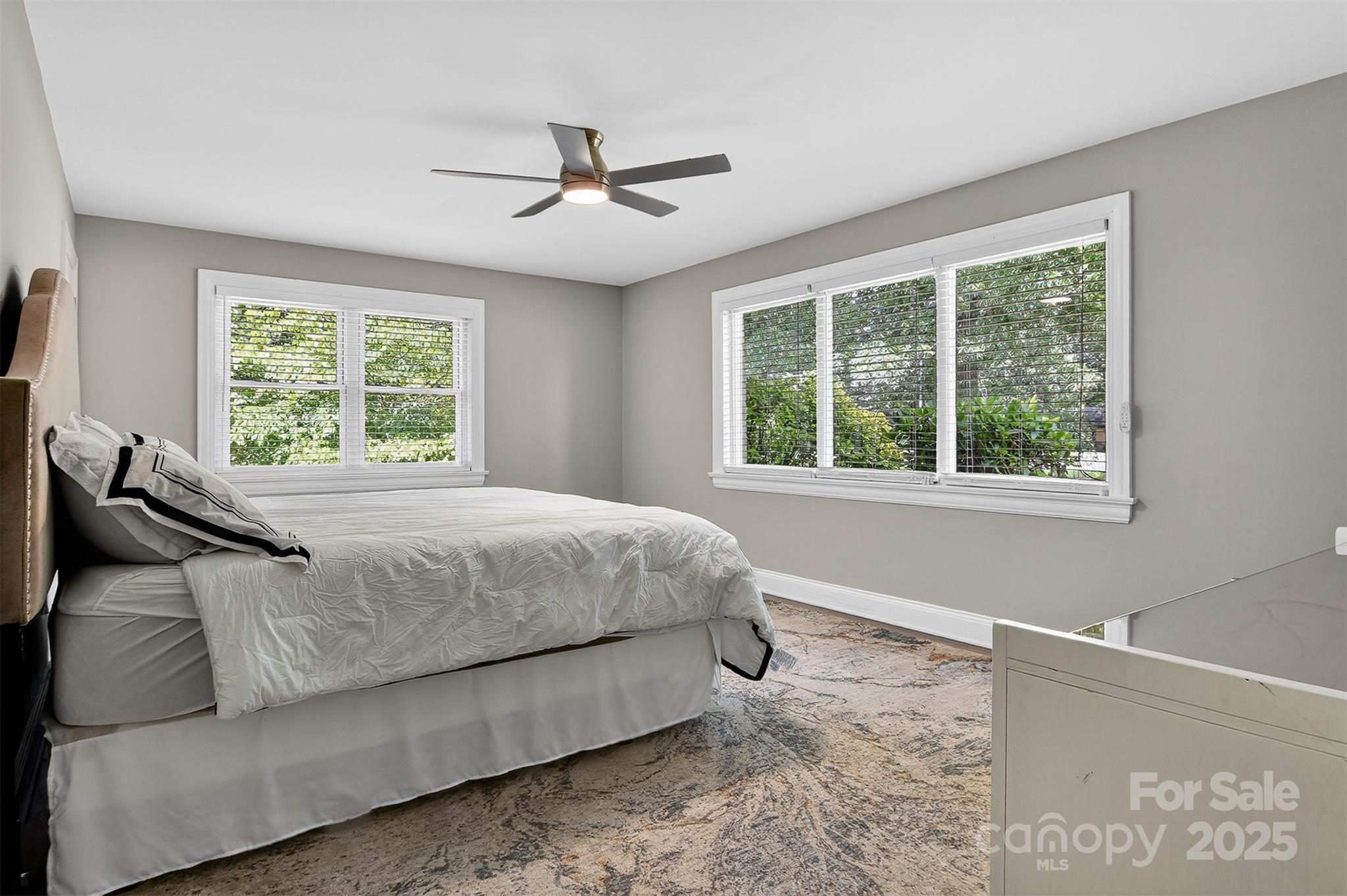 3127 N Center Street Property Photo 20