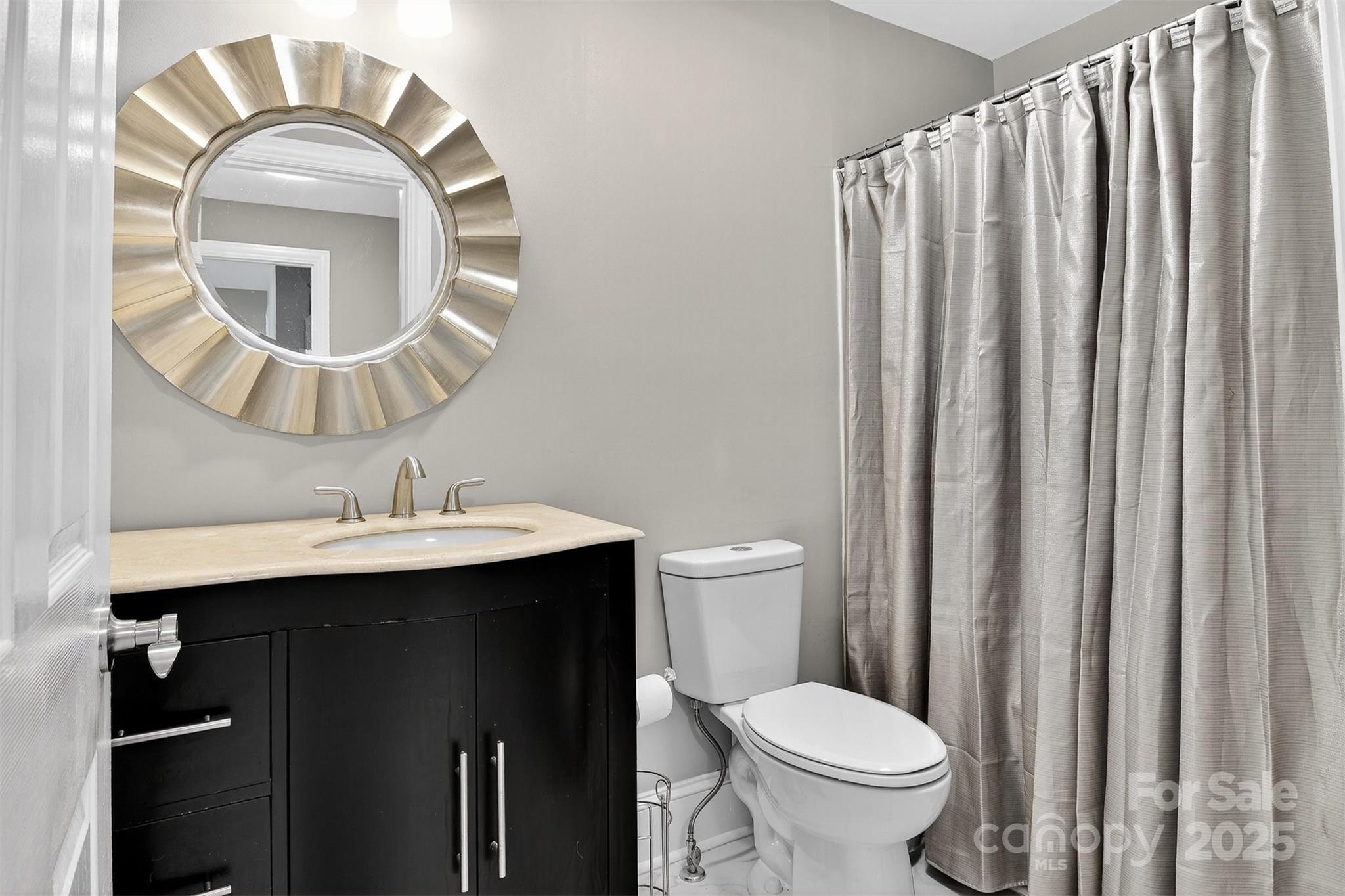 3127 N Center Street Property Photo 28