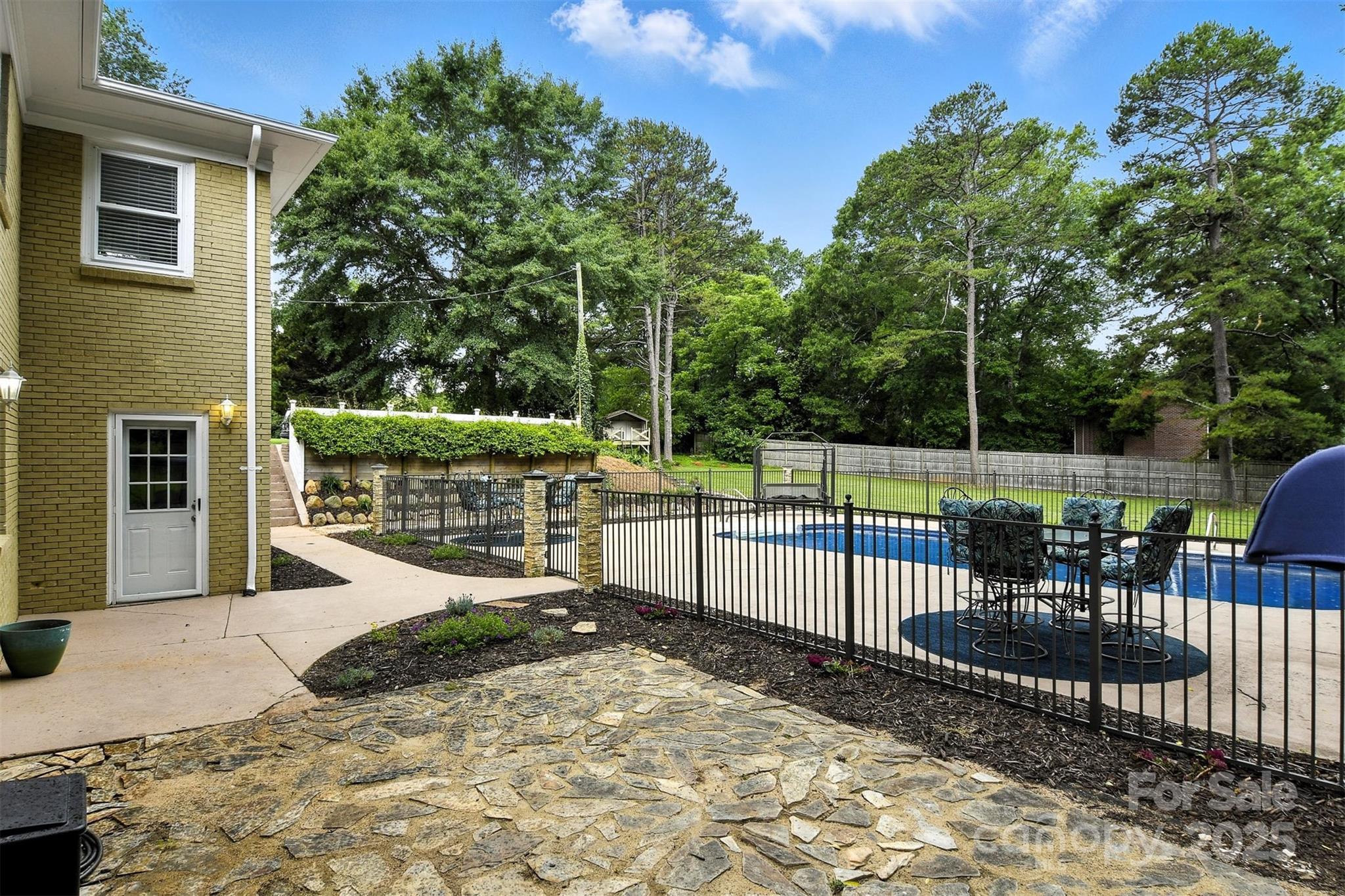 3127 N Center Street Property Photo 41