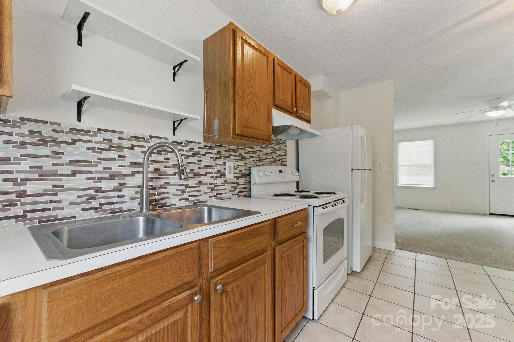 4681-4709 Grassy Creek Road Property Photo 21
