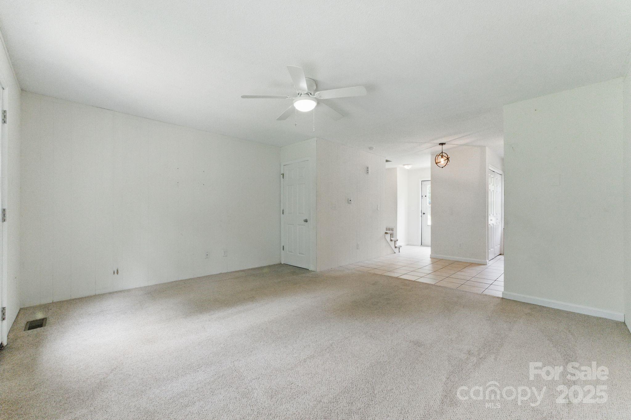 4681-4709 Grassy Creek Road Property Photo 23
