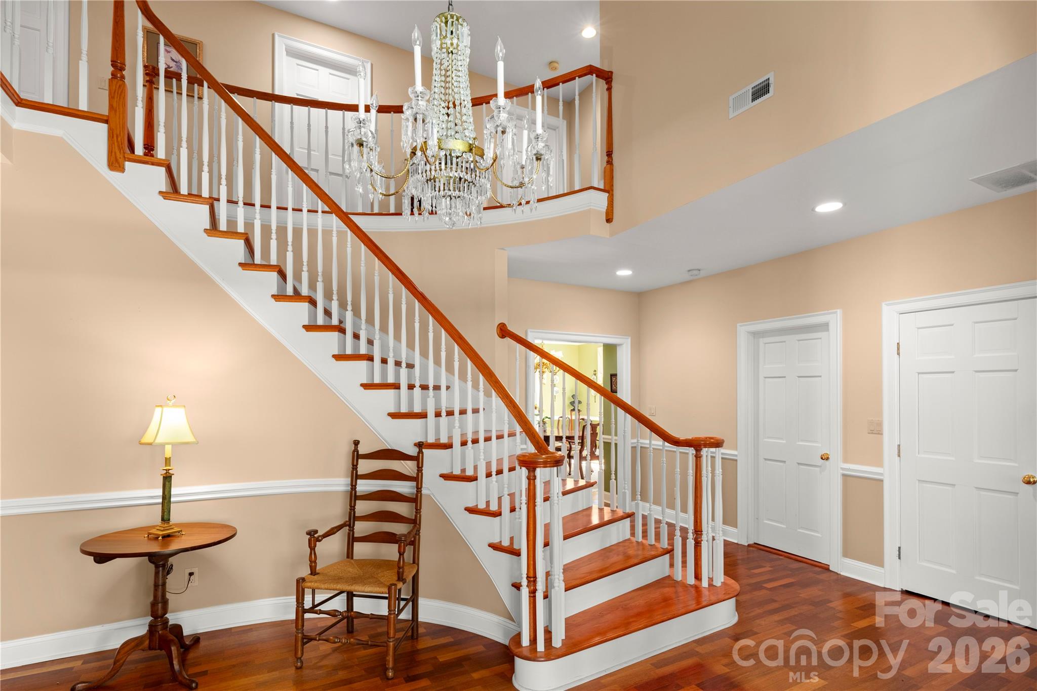 842 Rickel Drive Property Photo 2