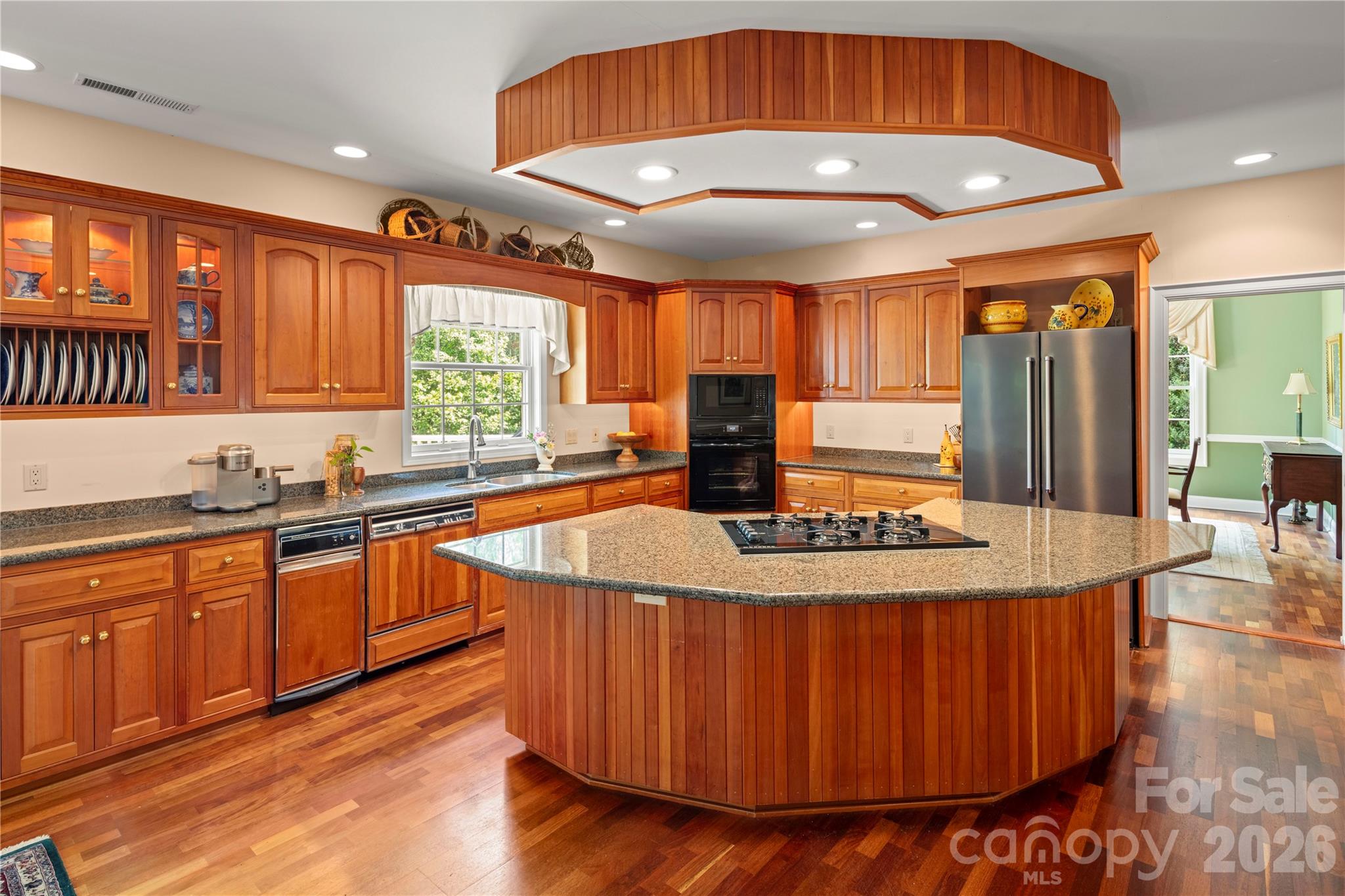 842 Rickel Drive Property Photo 10