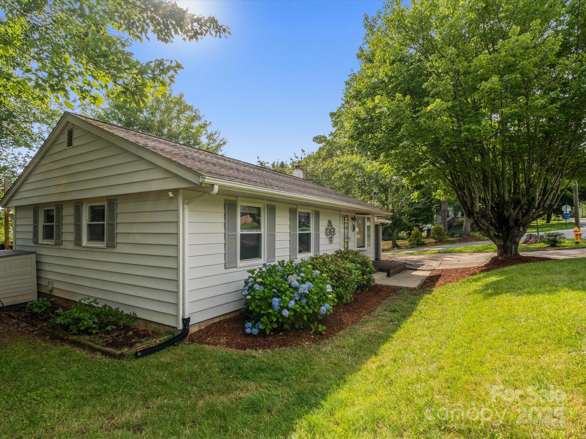 74 Hi Alta Avenue Property Photo 1