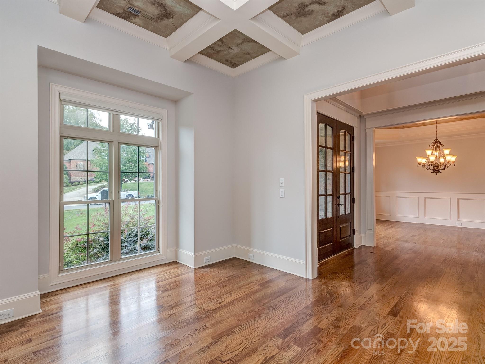 1377 Shinnecock Lane Property Photo 10