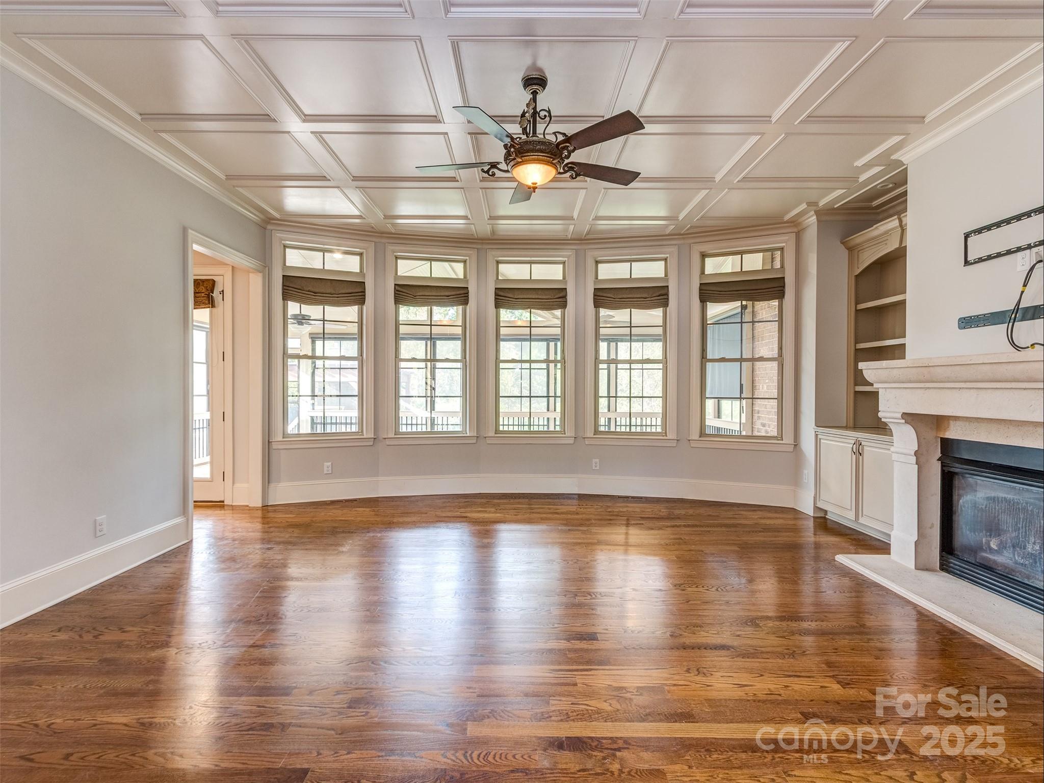 1377 Shinnecock Lane Property Photo 14