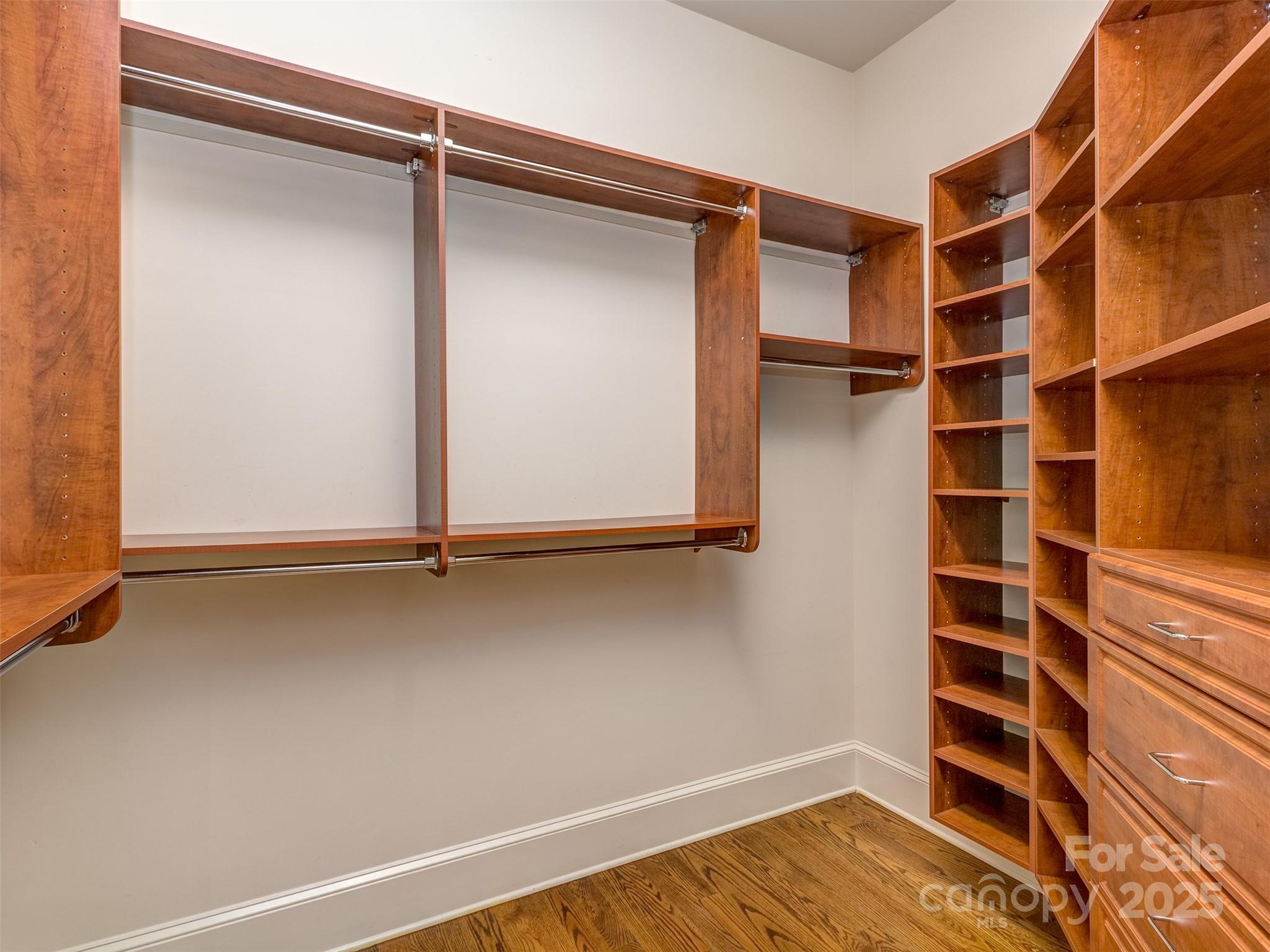 1377 Shinnecock Lane Property Photo 32