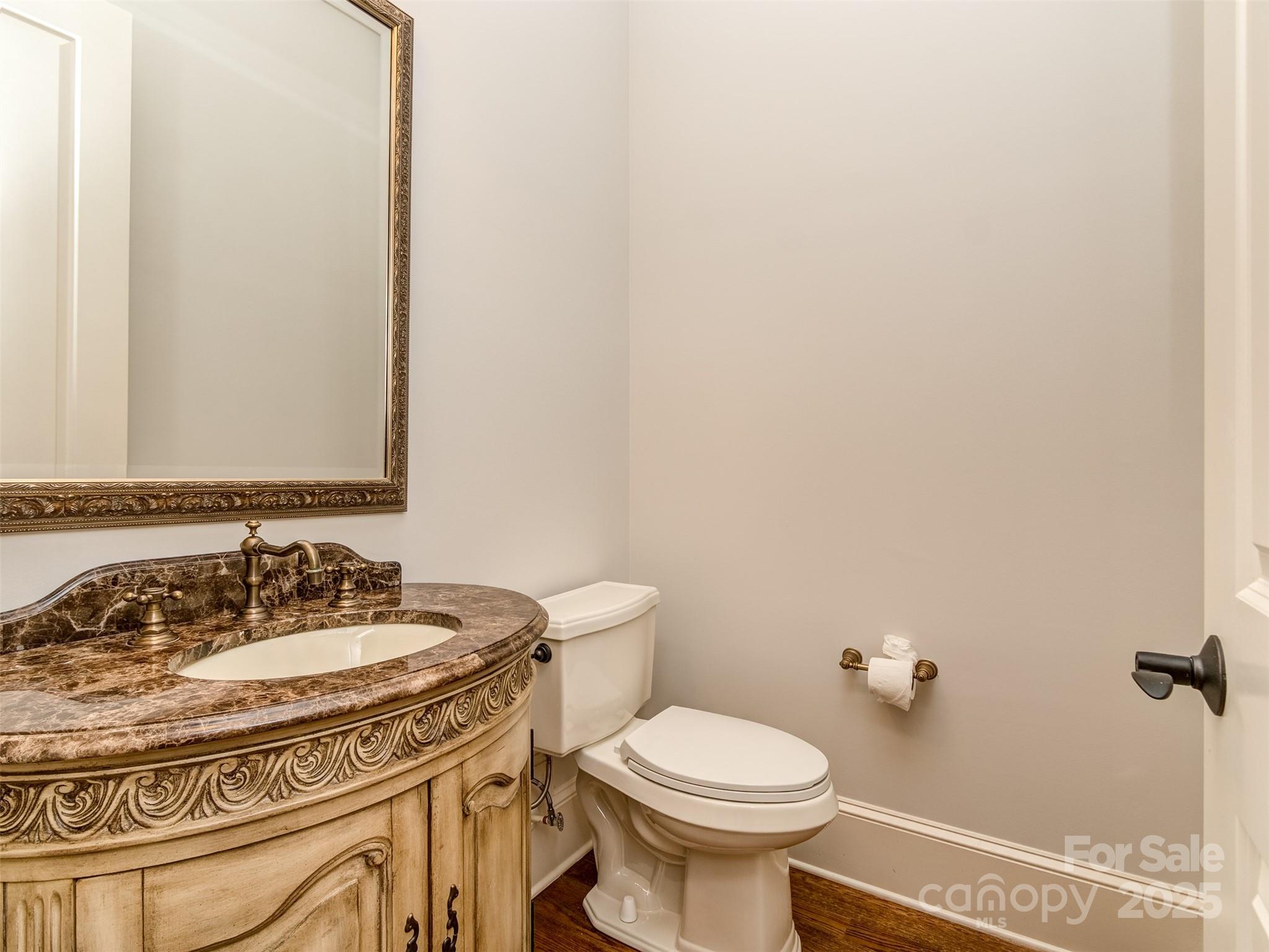 1377 Shinnecock Lane Property Photo 36