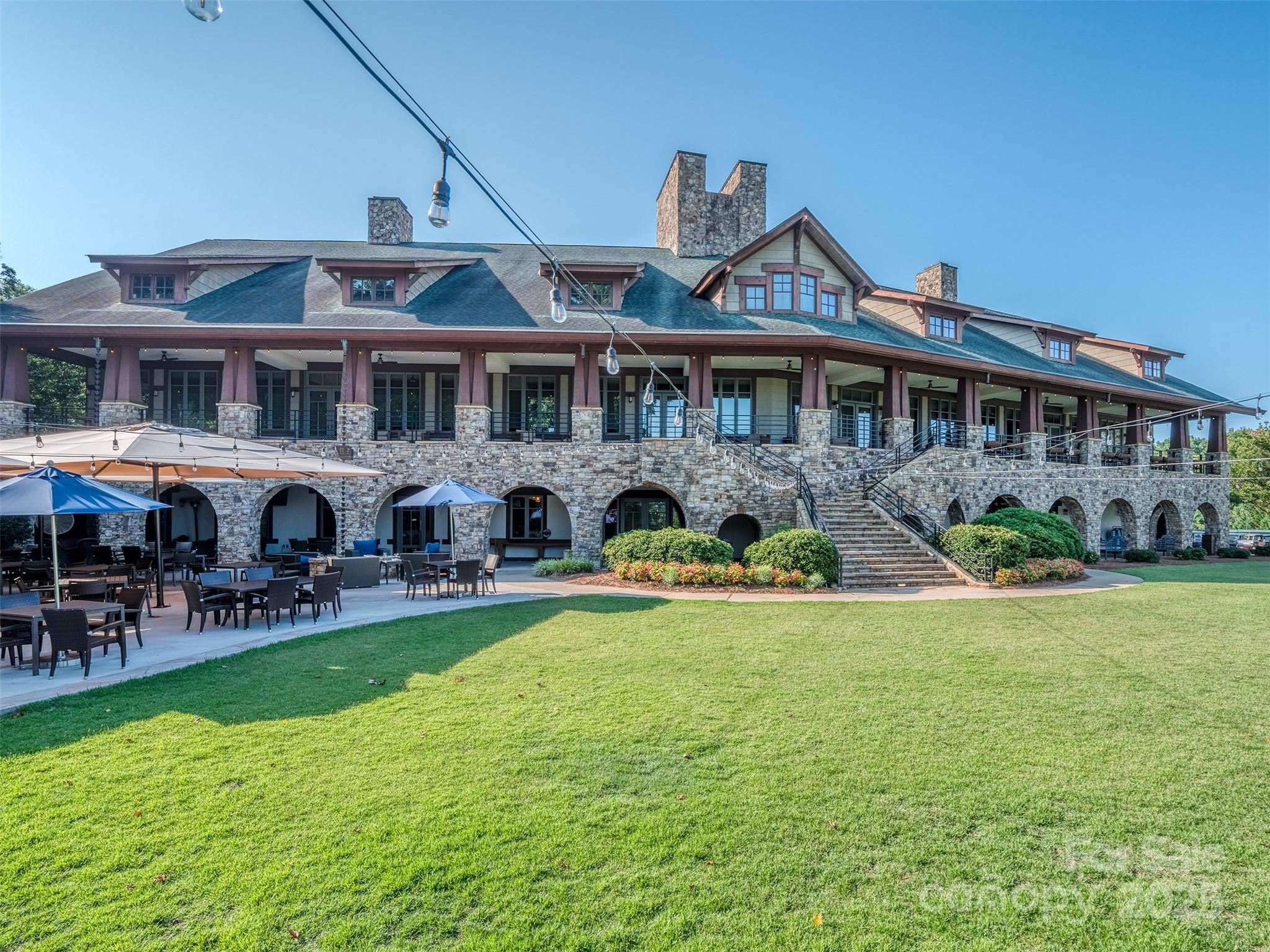 1377 Shinnecock Lane Property Photo 42