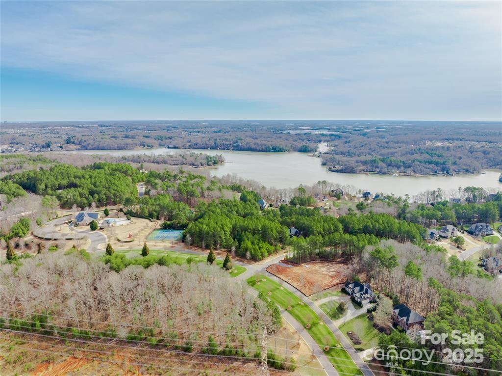 4012 Beechwood Spring Lane Property Photo