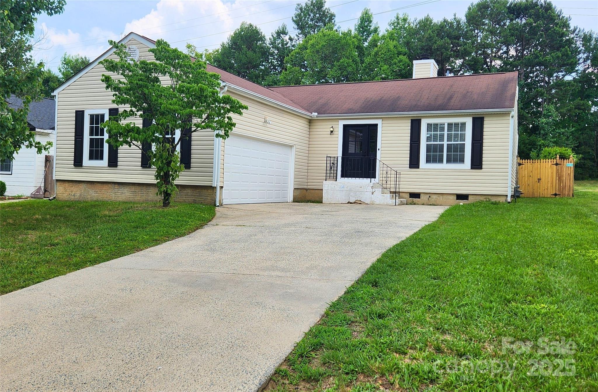 3106 Faircroft Way Property Photo