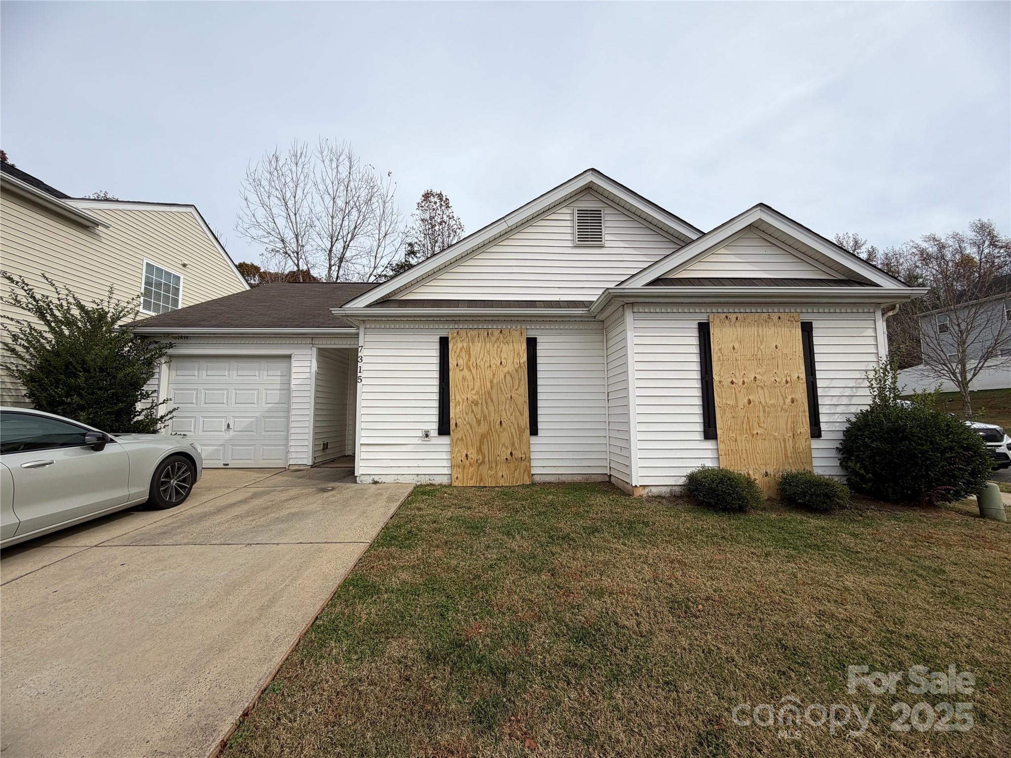 7315 Fig Lane Property Photo 1