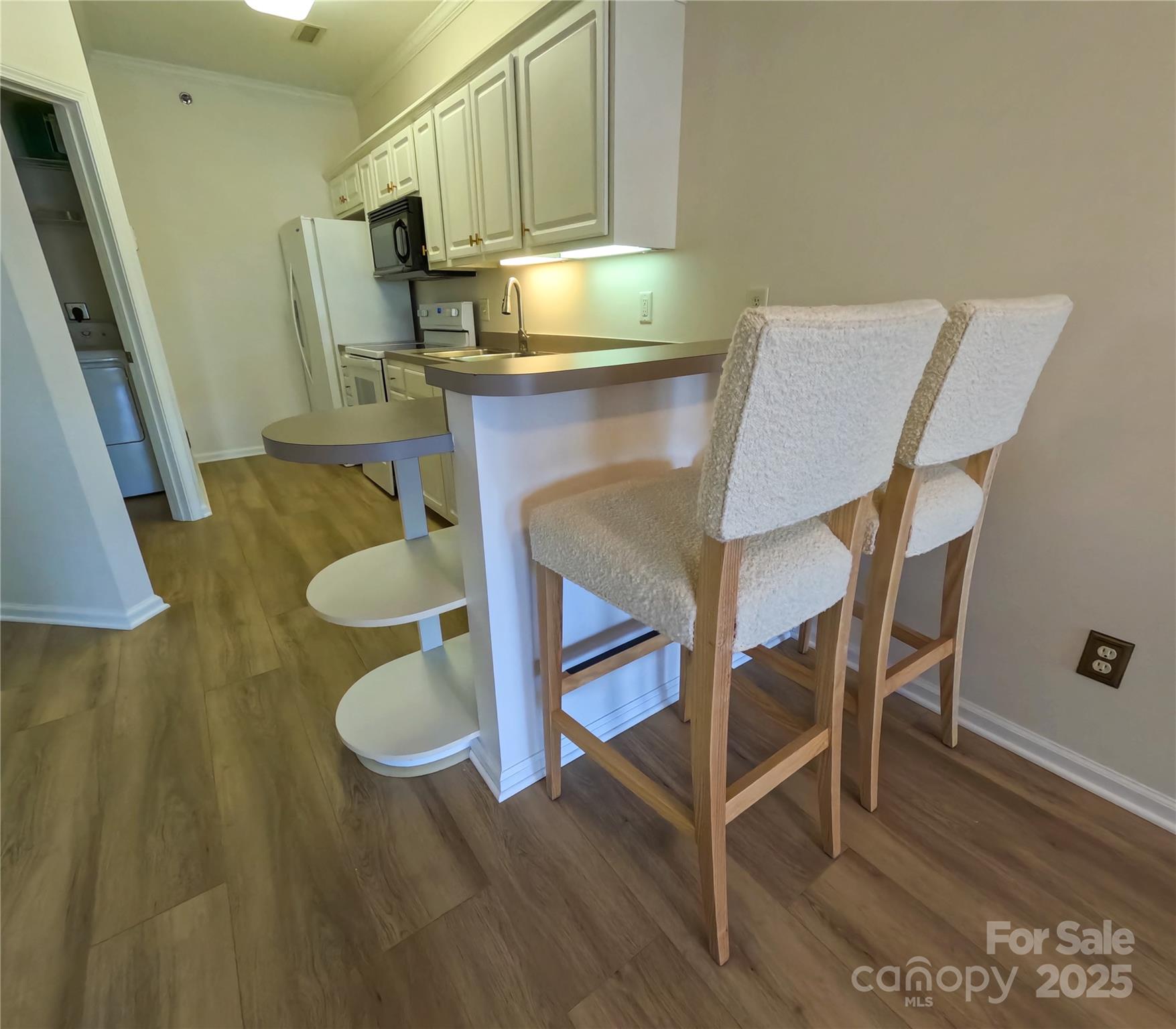 1410 4th Street Drive 303 Property Photo 17