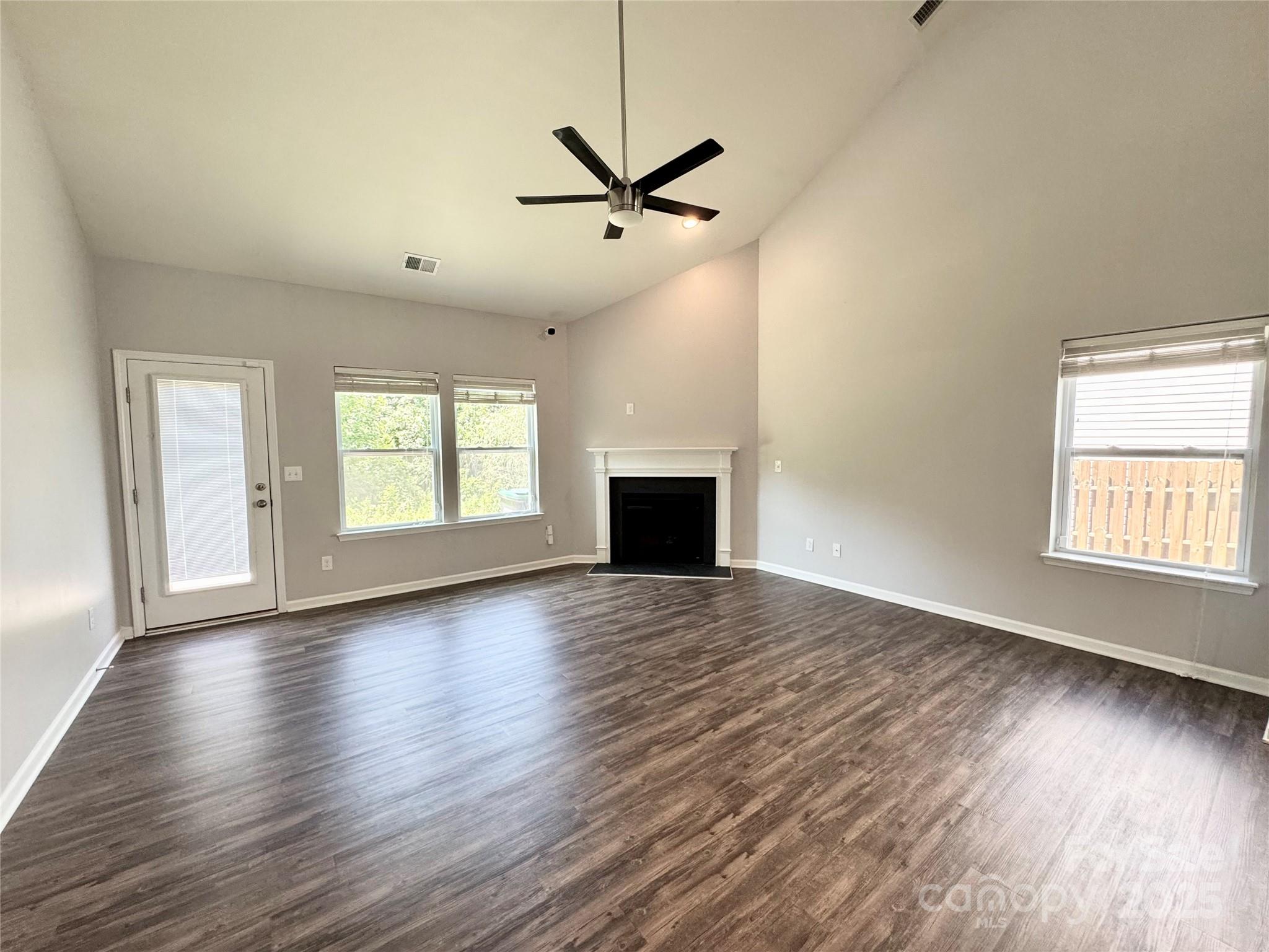 11109 Pond Valley Court Property Photo 24