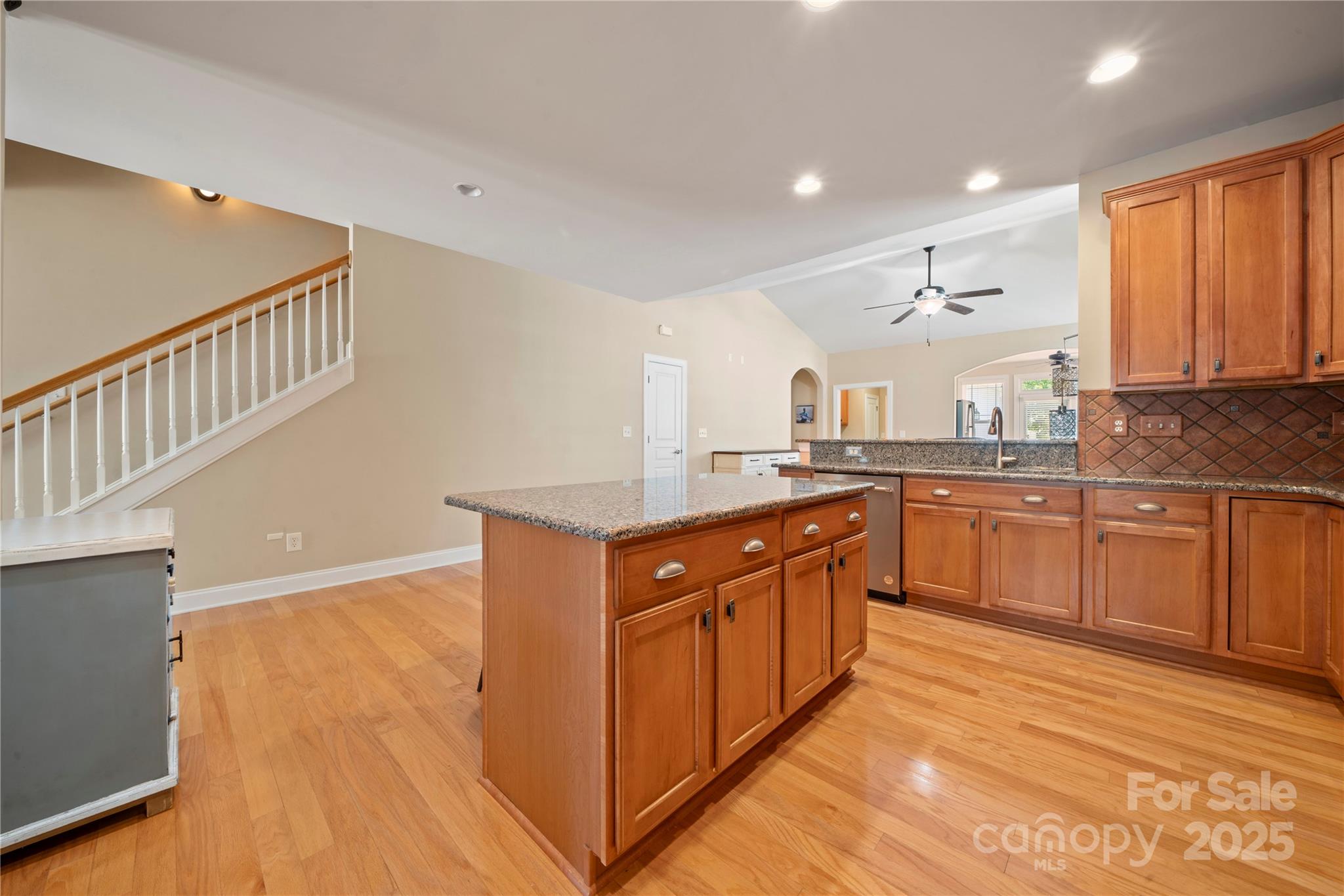 1103 Phar Lap Drive Property Photo 10