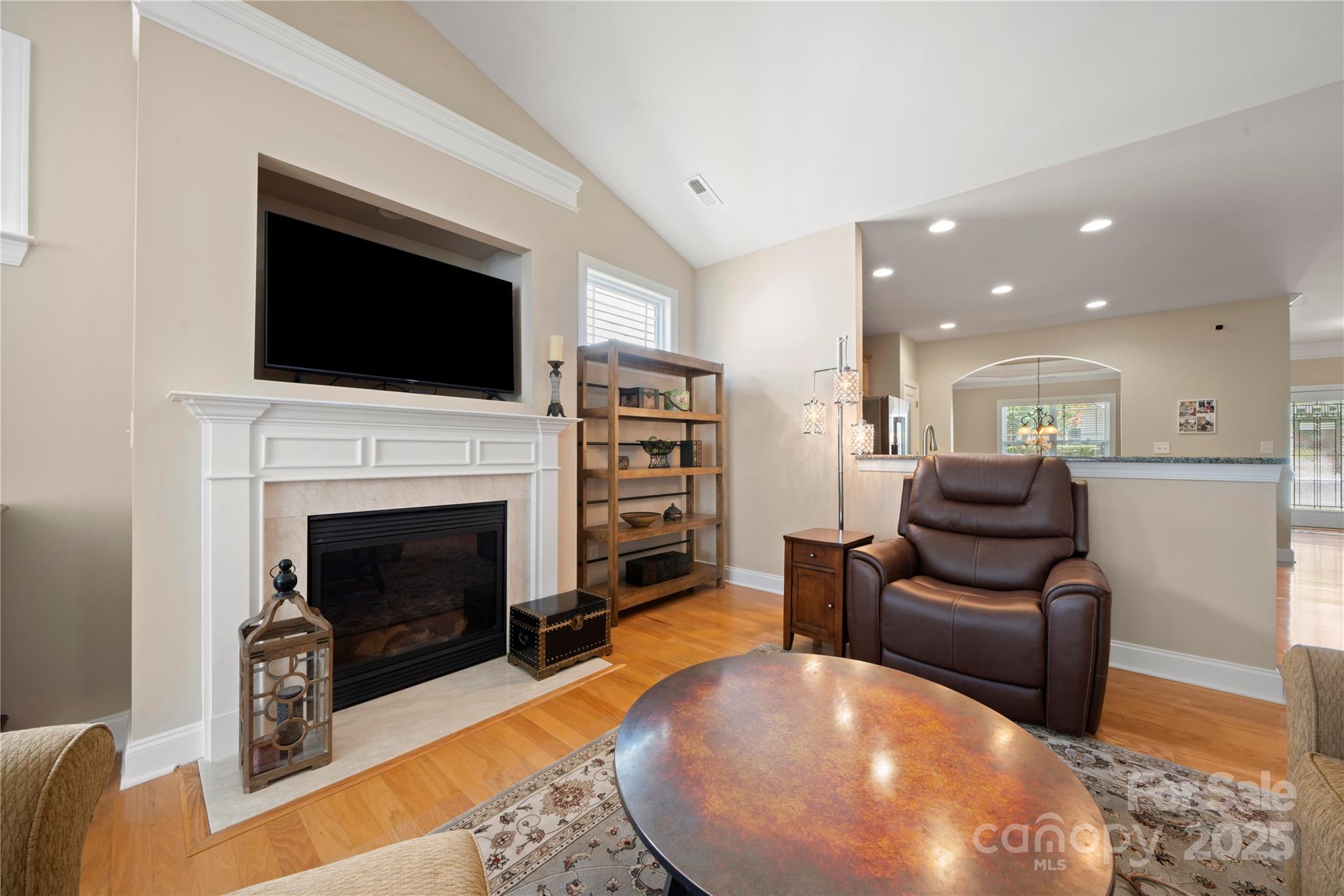 1103 Phar Lap Drive Property Photo 15