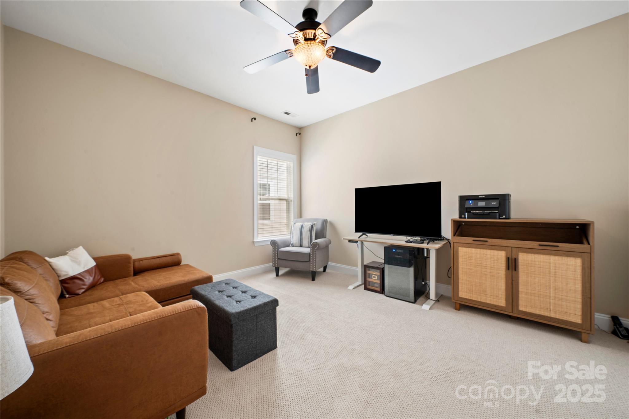 1103 Phar Lap Drive Property Photo 31