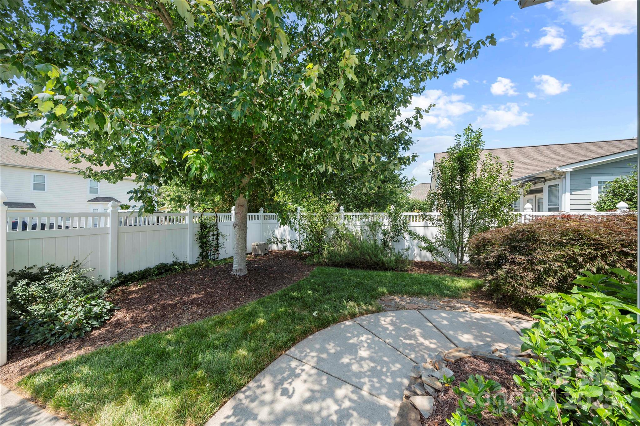 1103 Phar Lap Drive Property Photo 37