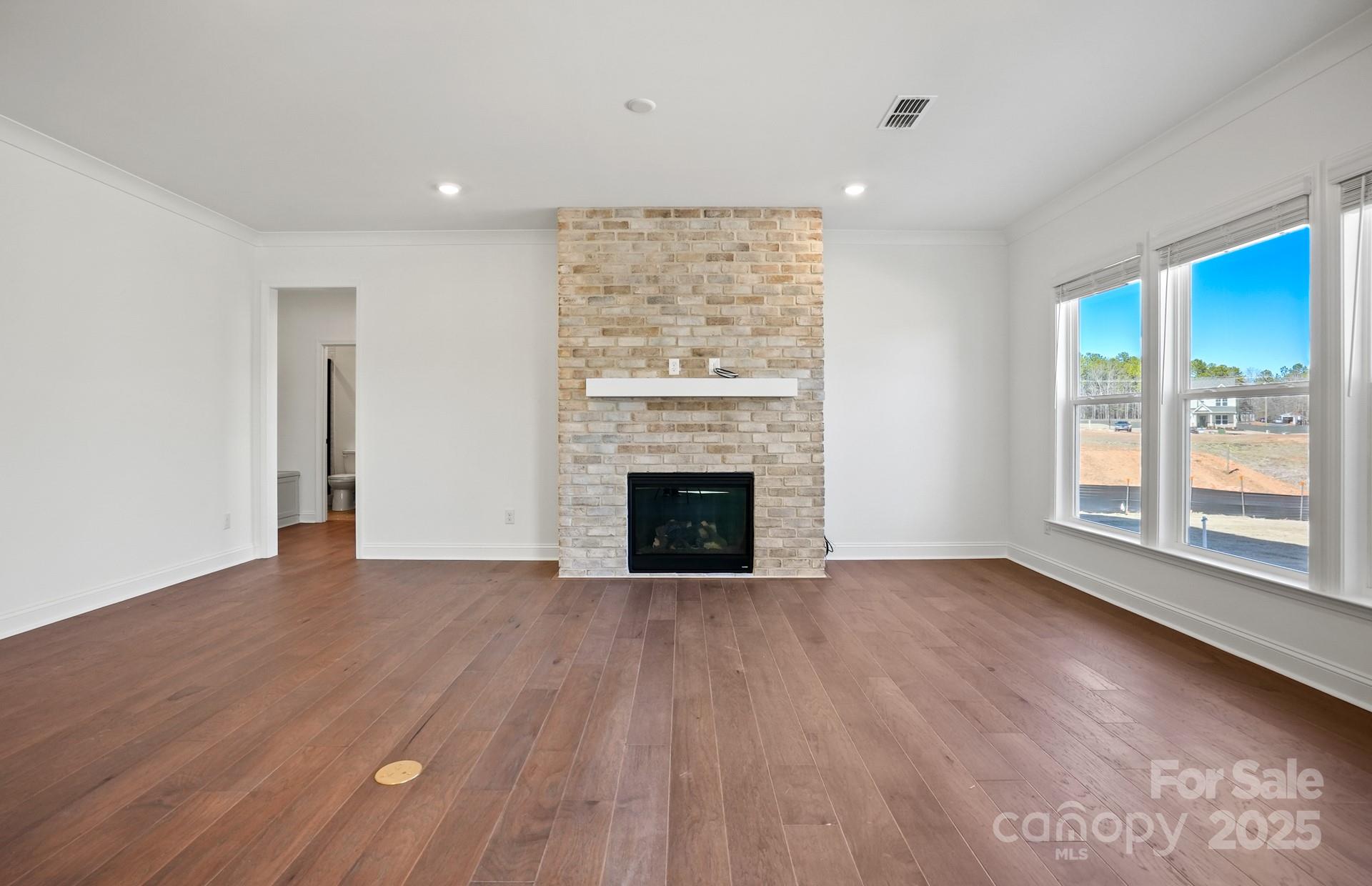 2202 Millennium Drive 89 Property Photo 3