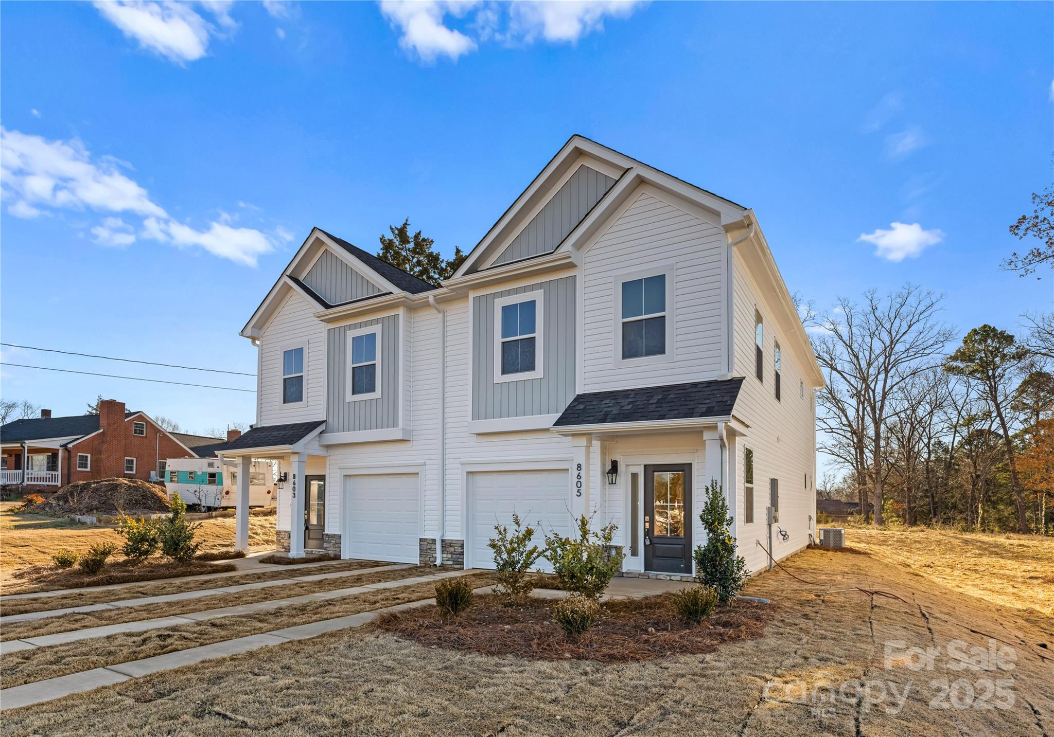 7300 Boswell Road 2b Property Photo 3