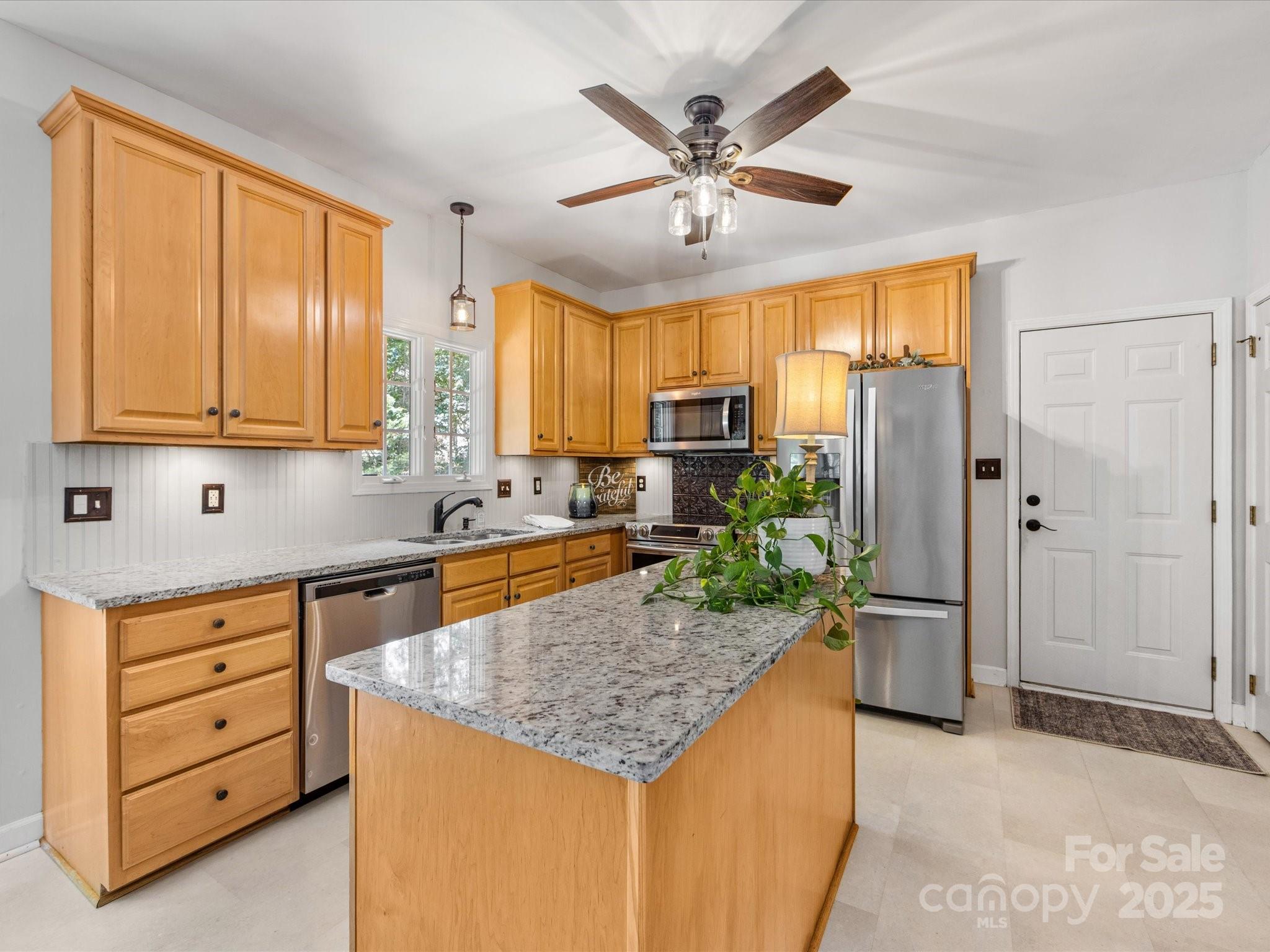 11126 Windgate Court Property Photo 10