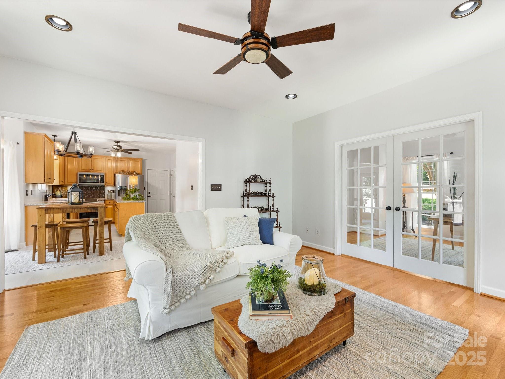 11126 Windgate Court Property Photo 17
